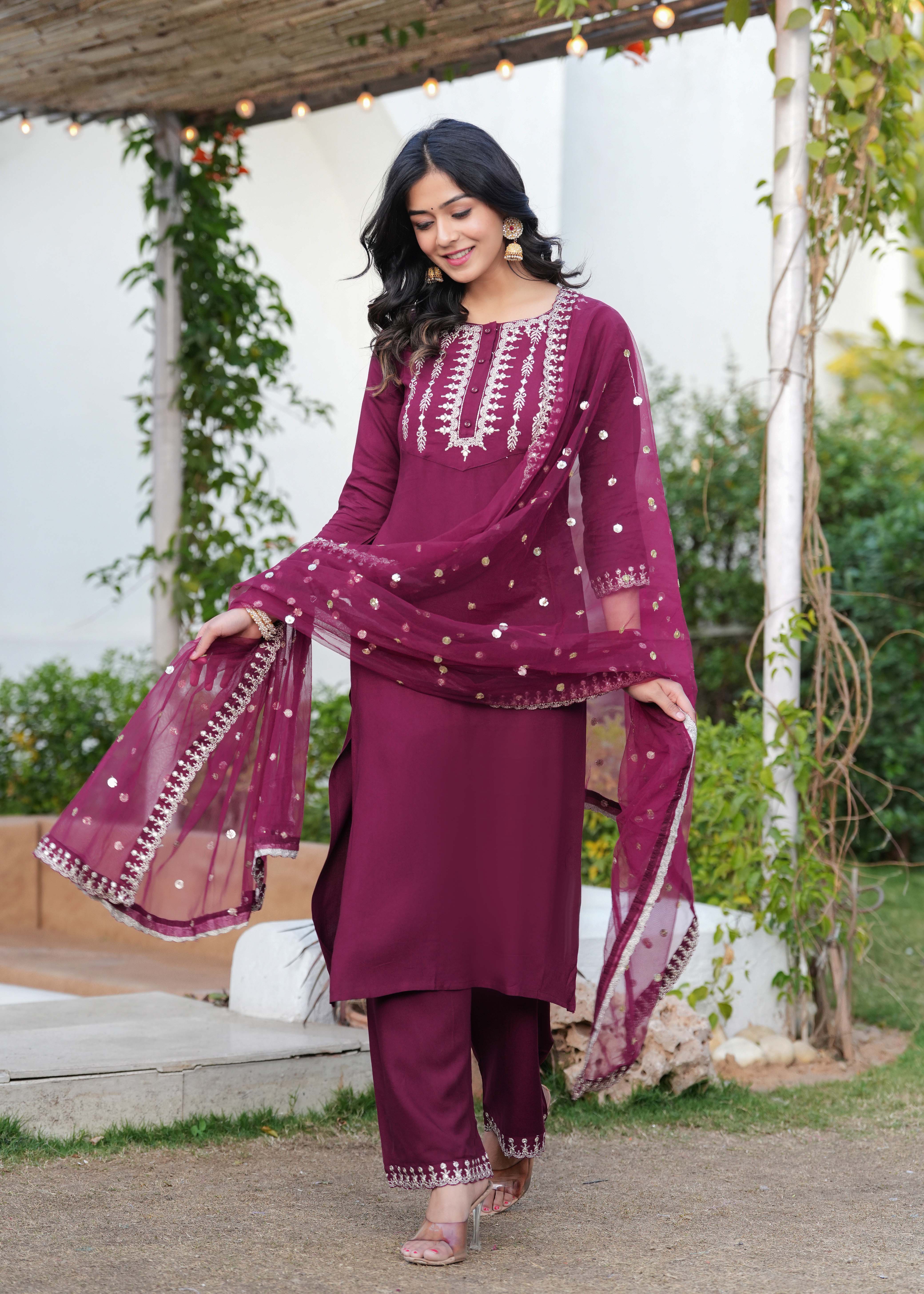 Color_Burgundy