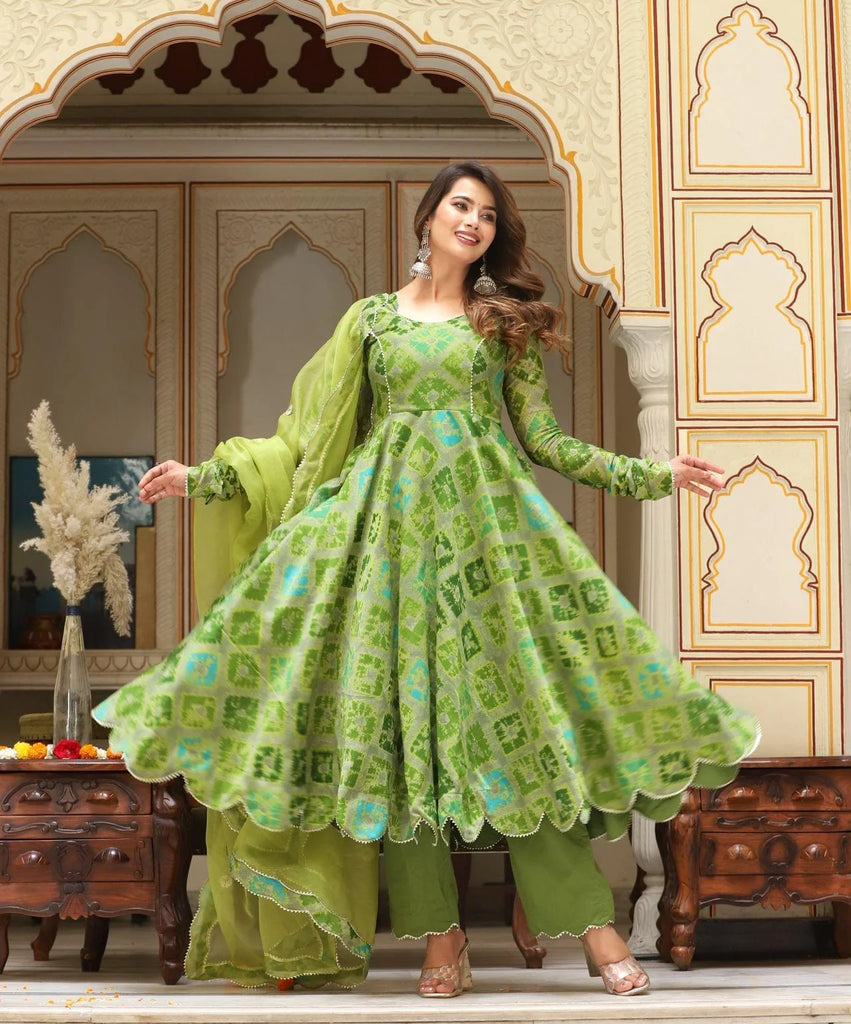 Women's English Lvy Back Less Anarkali