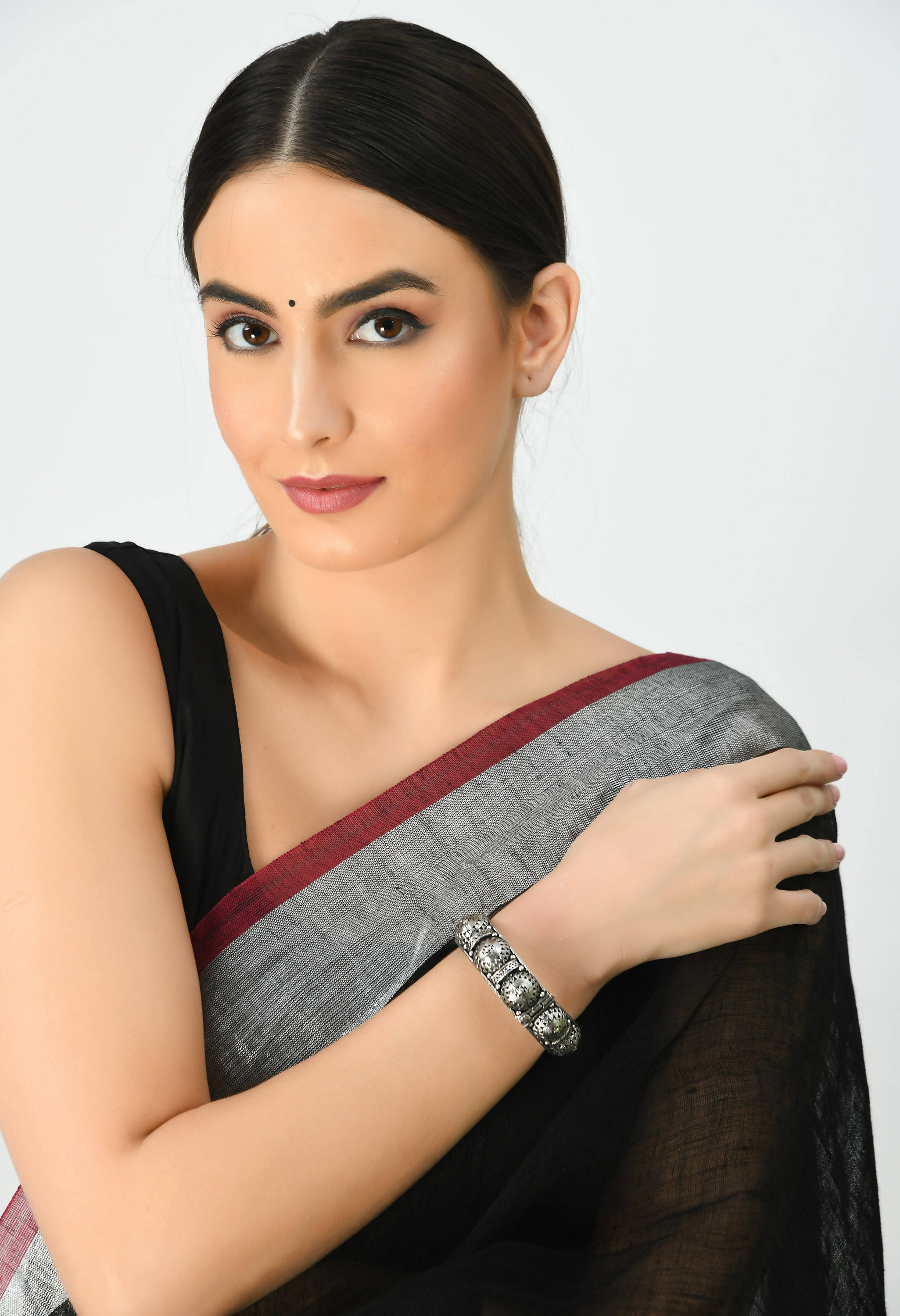 Johar Kamal Oxidised Silver-Plated Bracelet