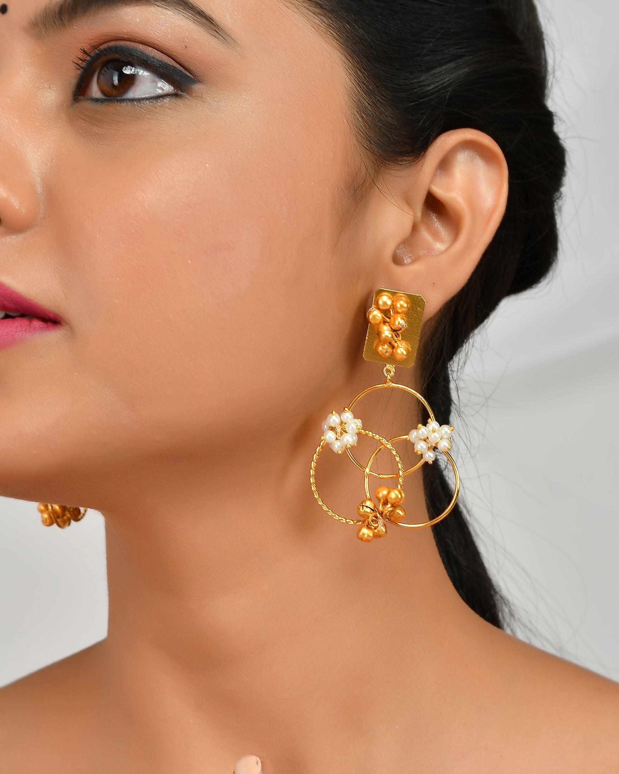 Women's Fancy Circle In Circle Ghungroo Earring