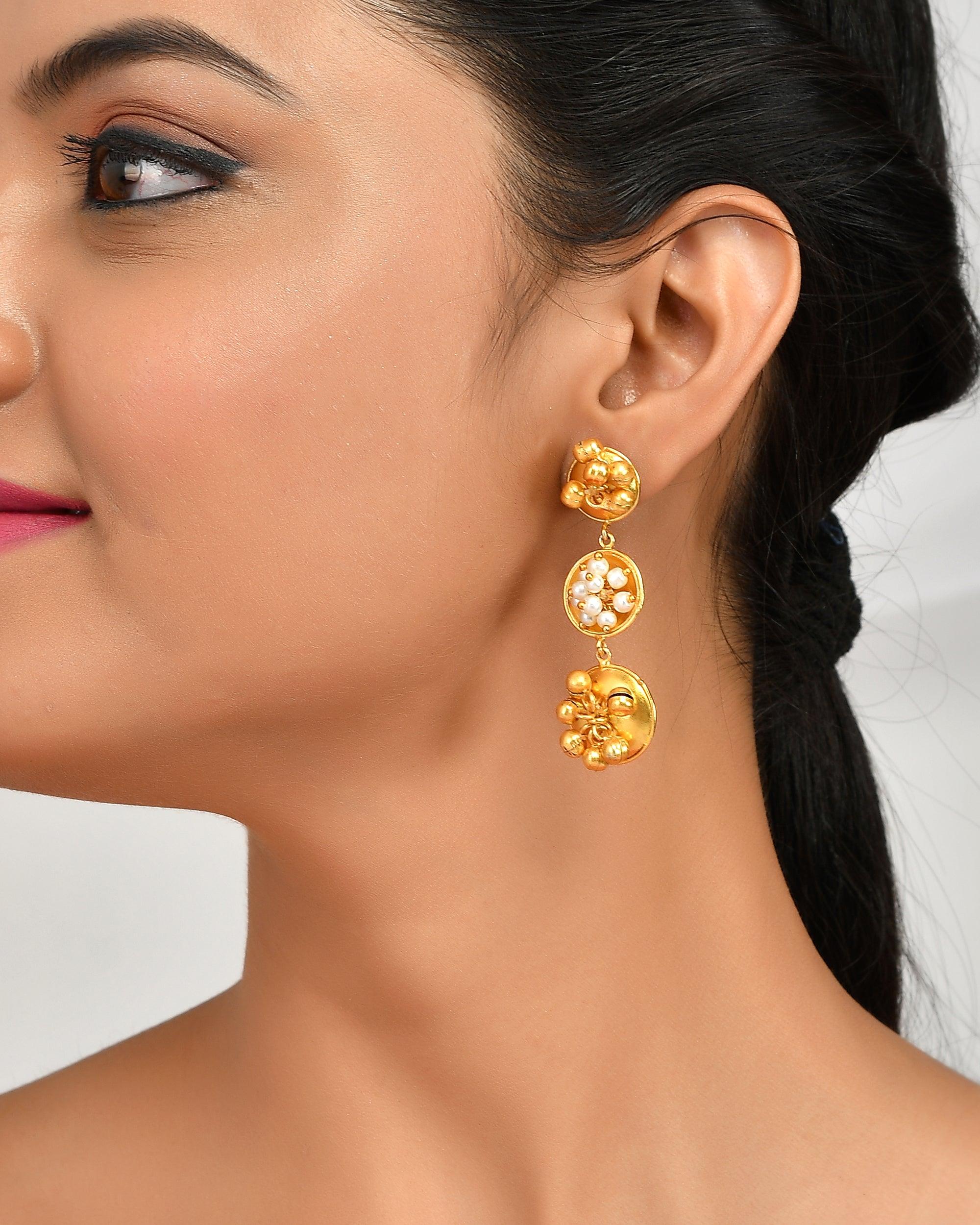 Women's Fancy Round & Round Ghungroo Earring