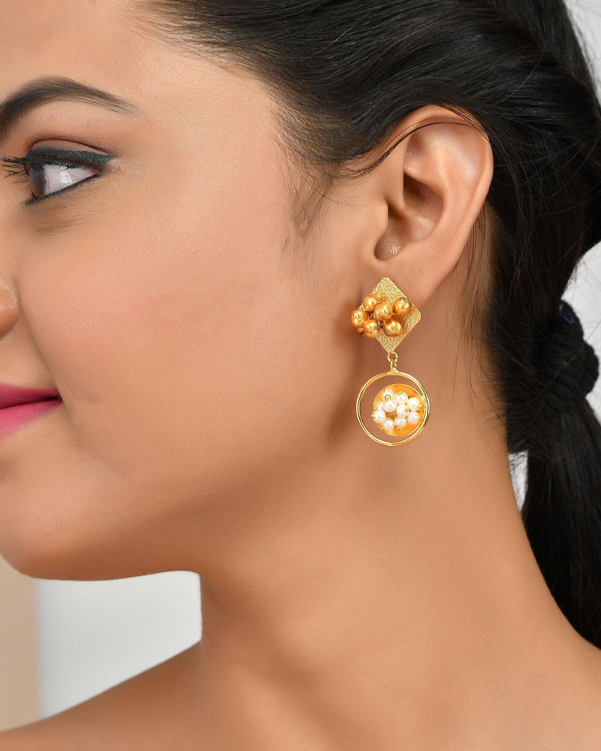 Women's Fancy Square & Round Ghungroo Earring