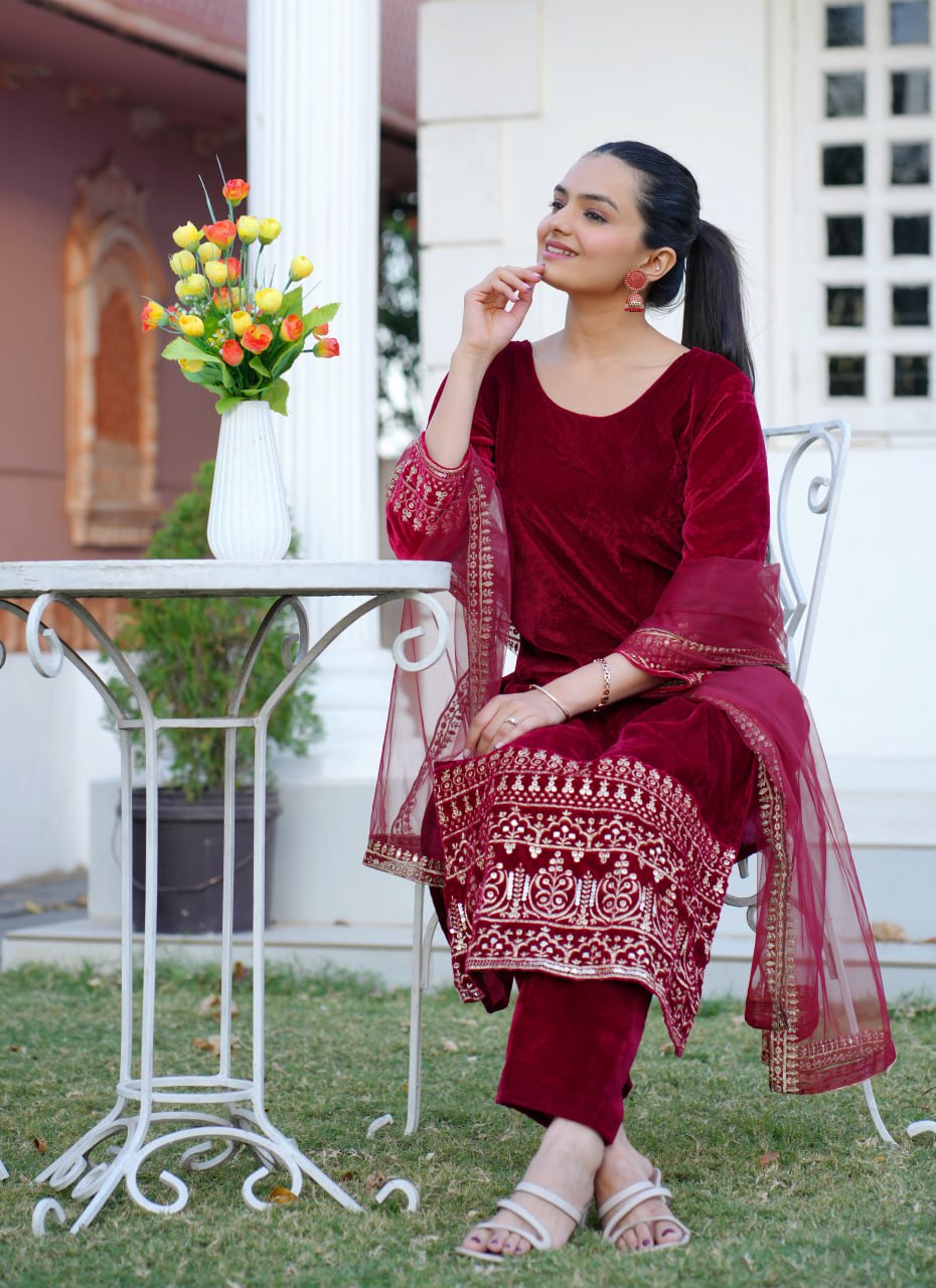 Color_Maroon