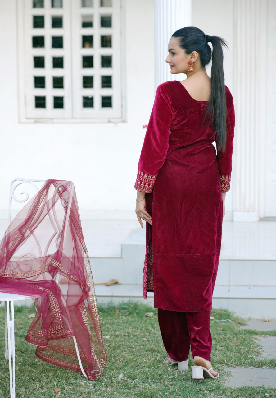 Color_Maroon