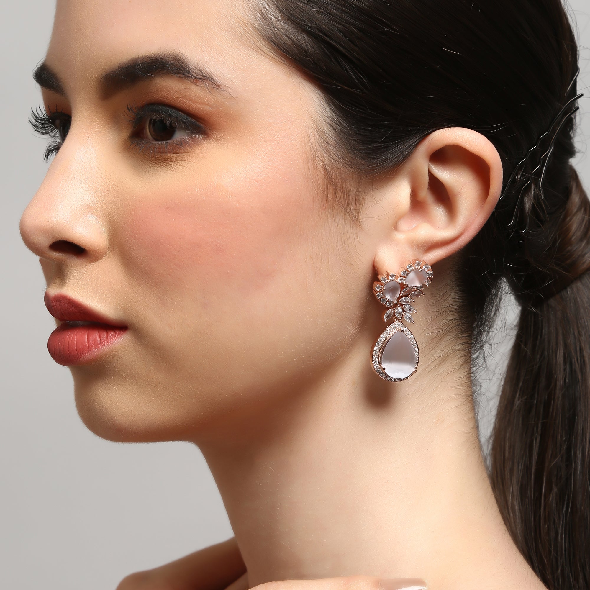 Women's Grey  American diamond tear drop Earrings - Femizen