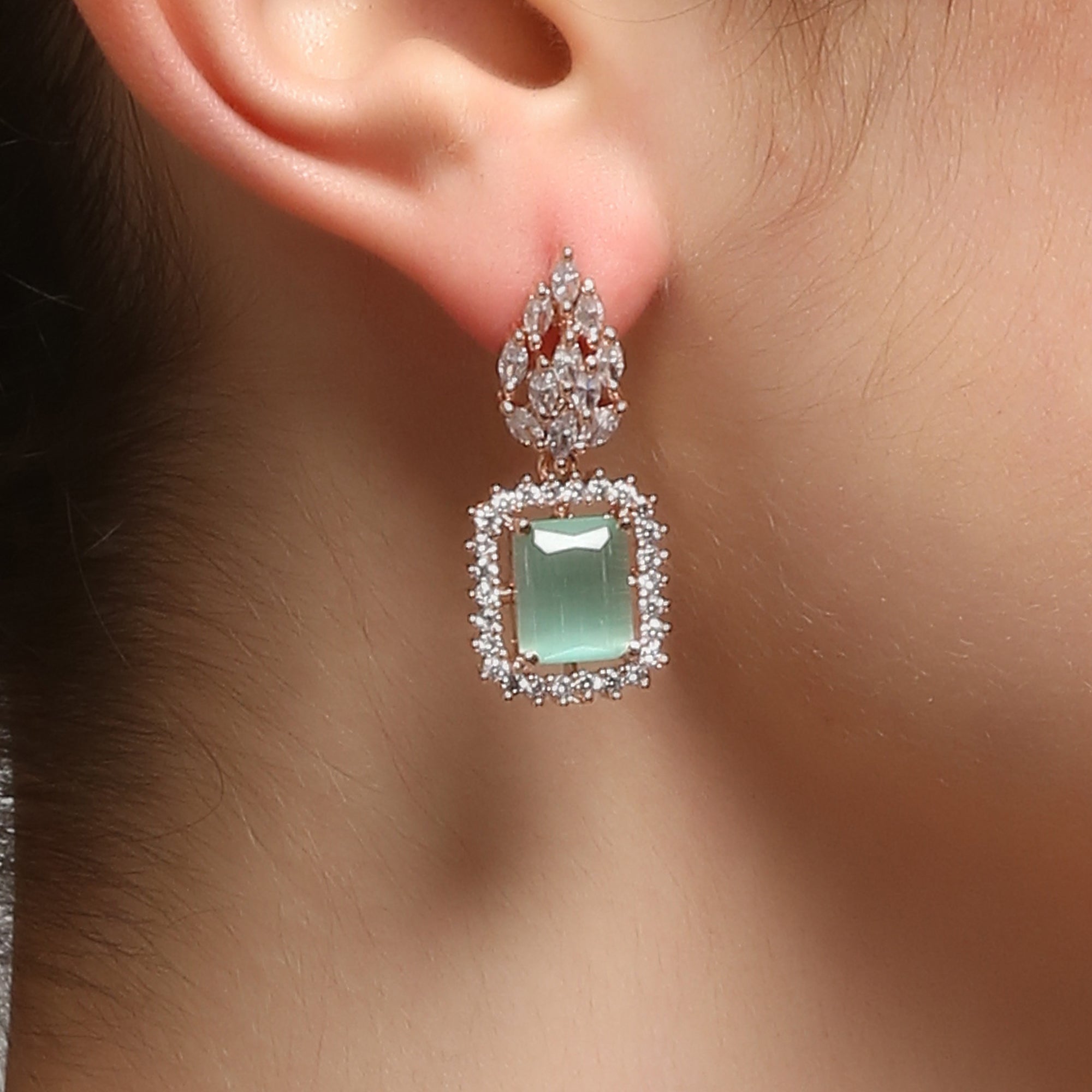 Women's Green Rose Gold-Plated Geometric Stud Earrings
 - Femizen