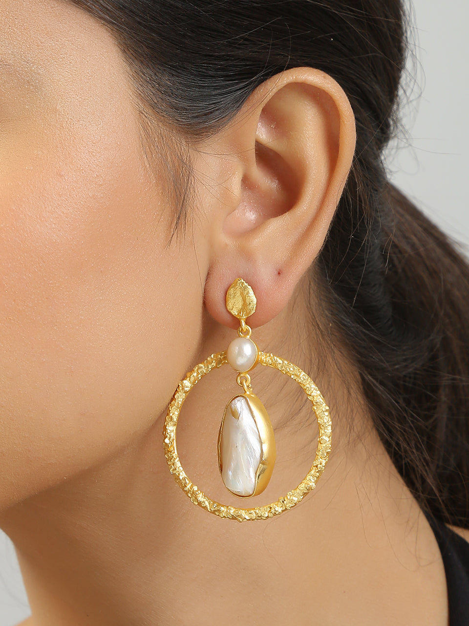 Women's Baroque Pearl Contemporary Earrings - Femizen