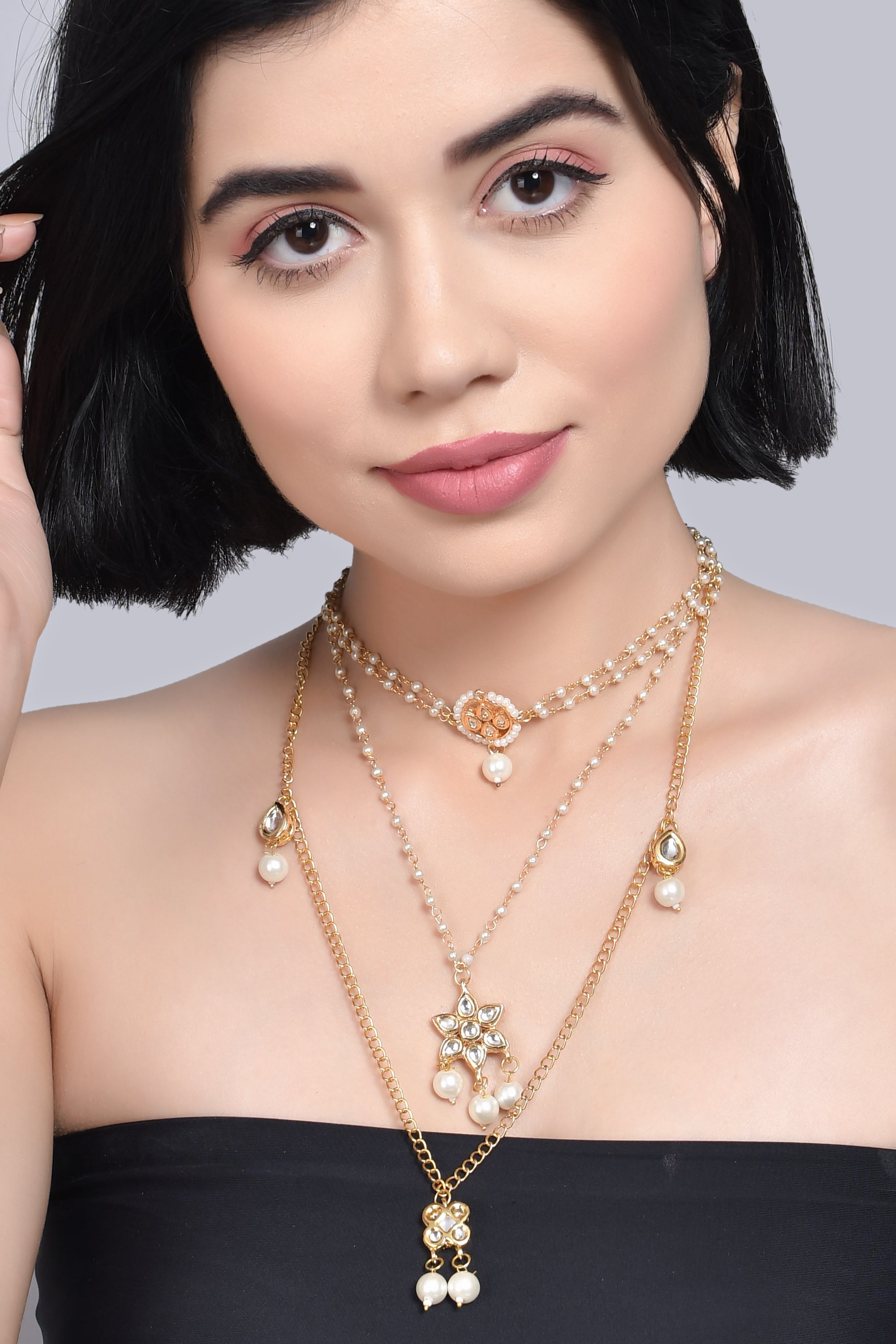 Women Multilayered Pearl Kundan choker necklace by Femizen (1 Pc Set)