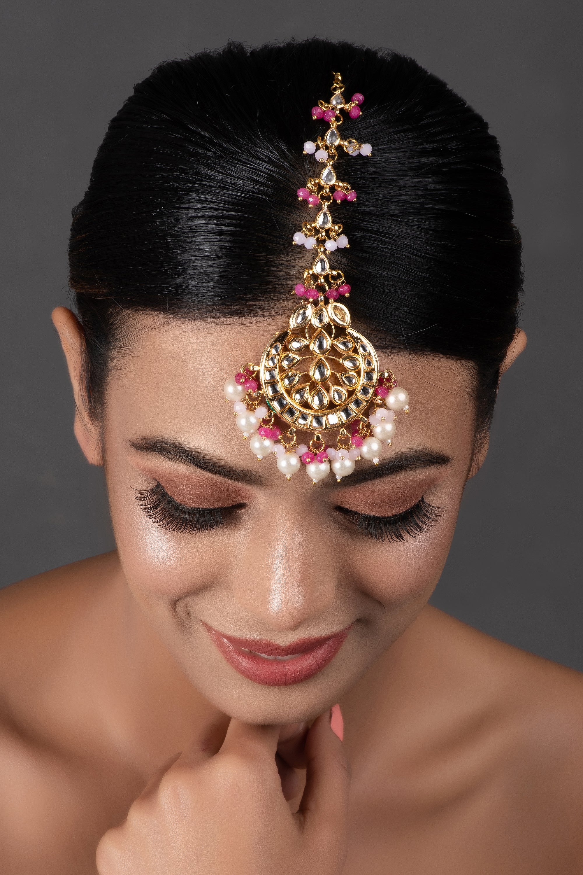 Women's Pearl & Pink Beaded Gold Tone  Kundan Handcrafted Mang Tikka  - Femizen
