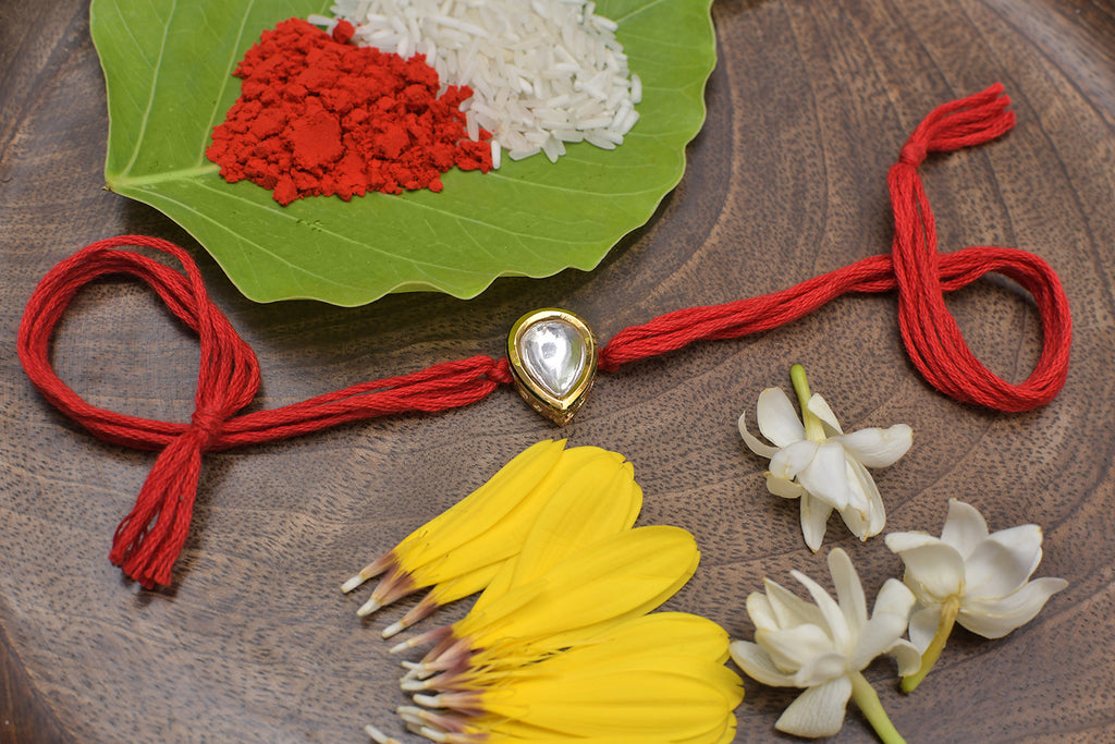 Red Gold Tone Kundan Rakhi