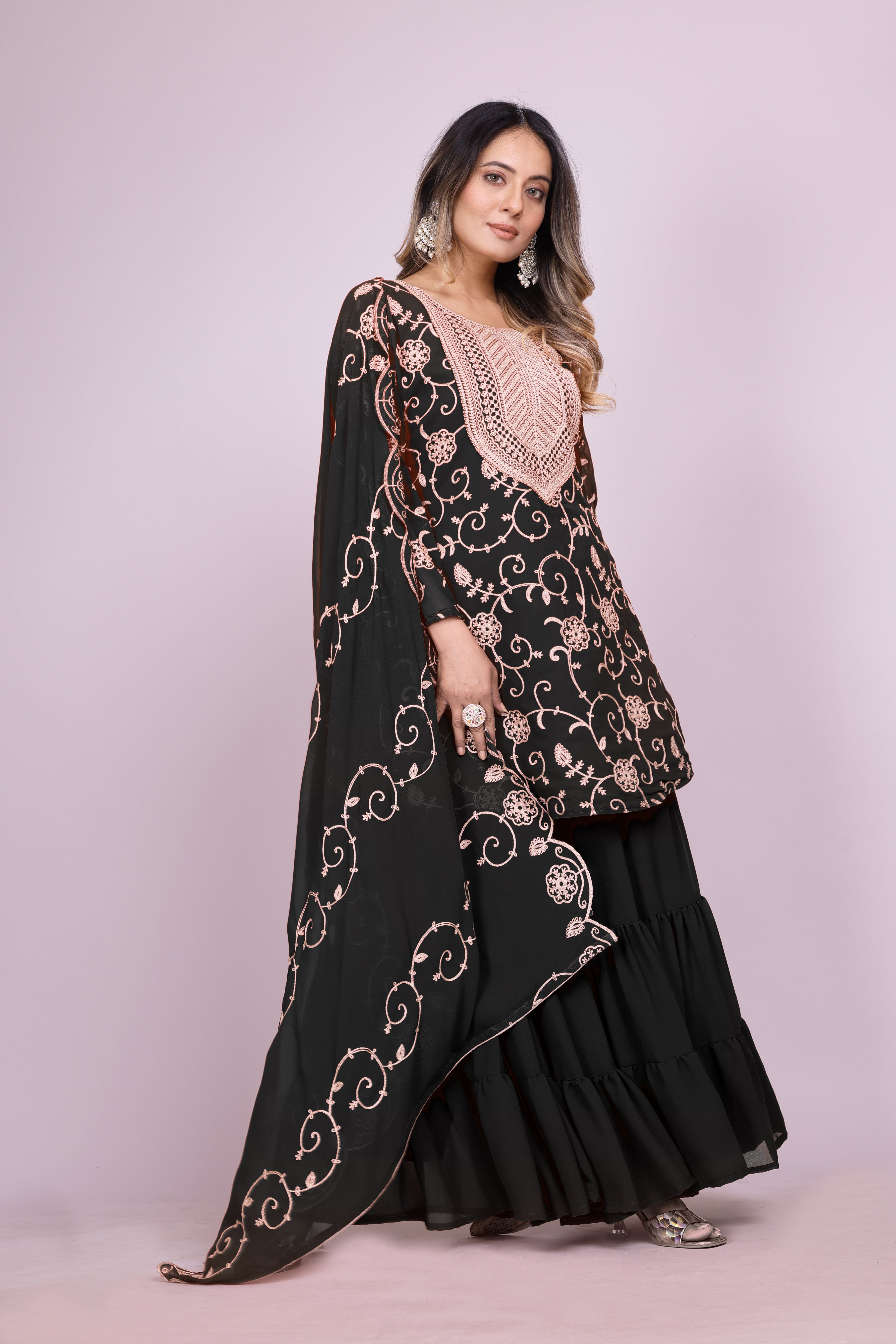 Color_Black