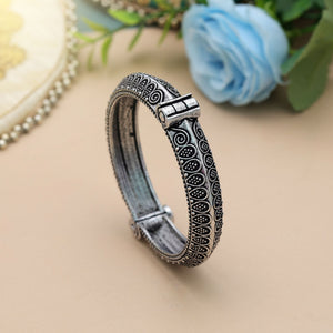 Color_Silver