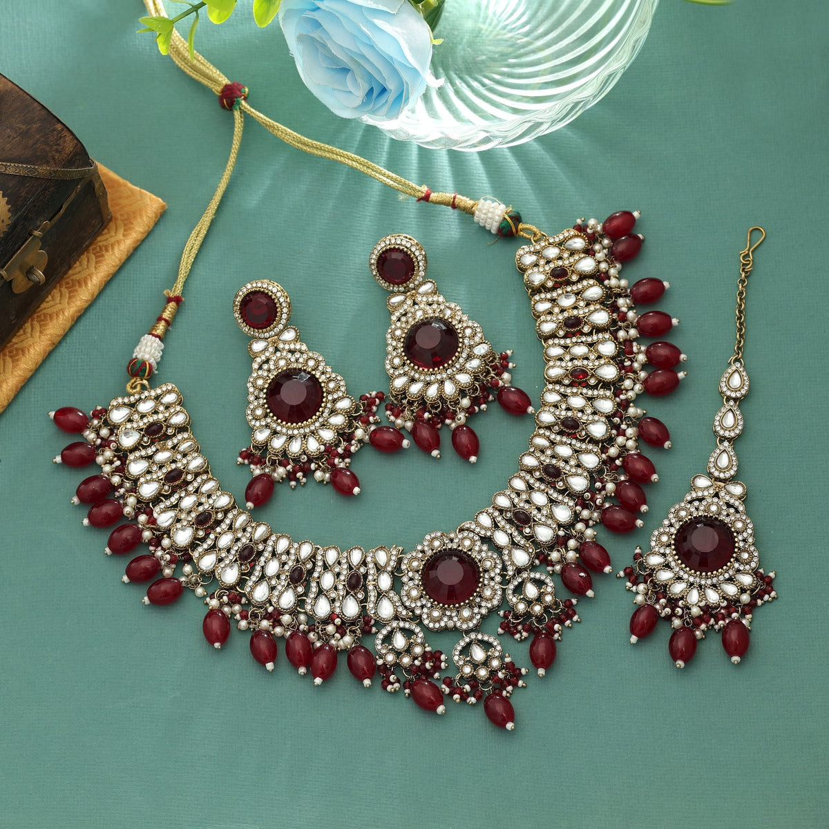 Color_Maroon