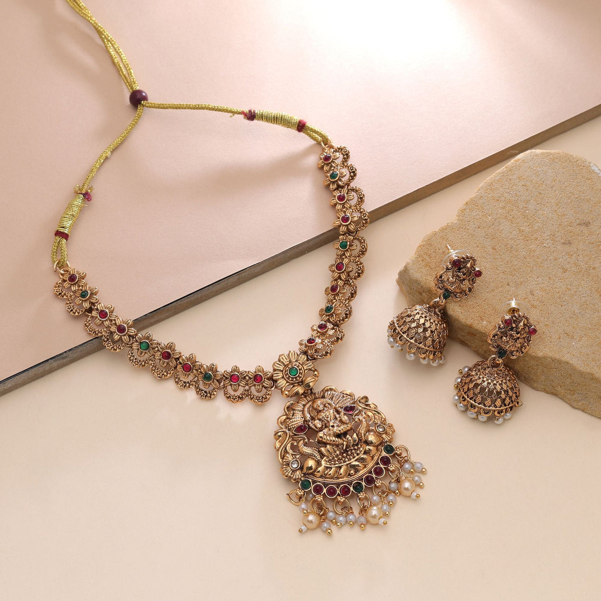Color_Gold