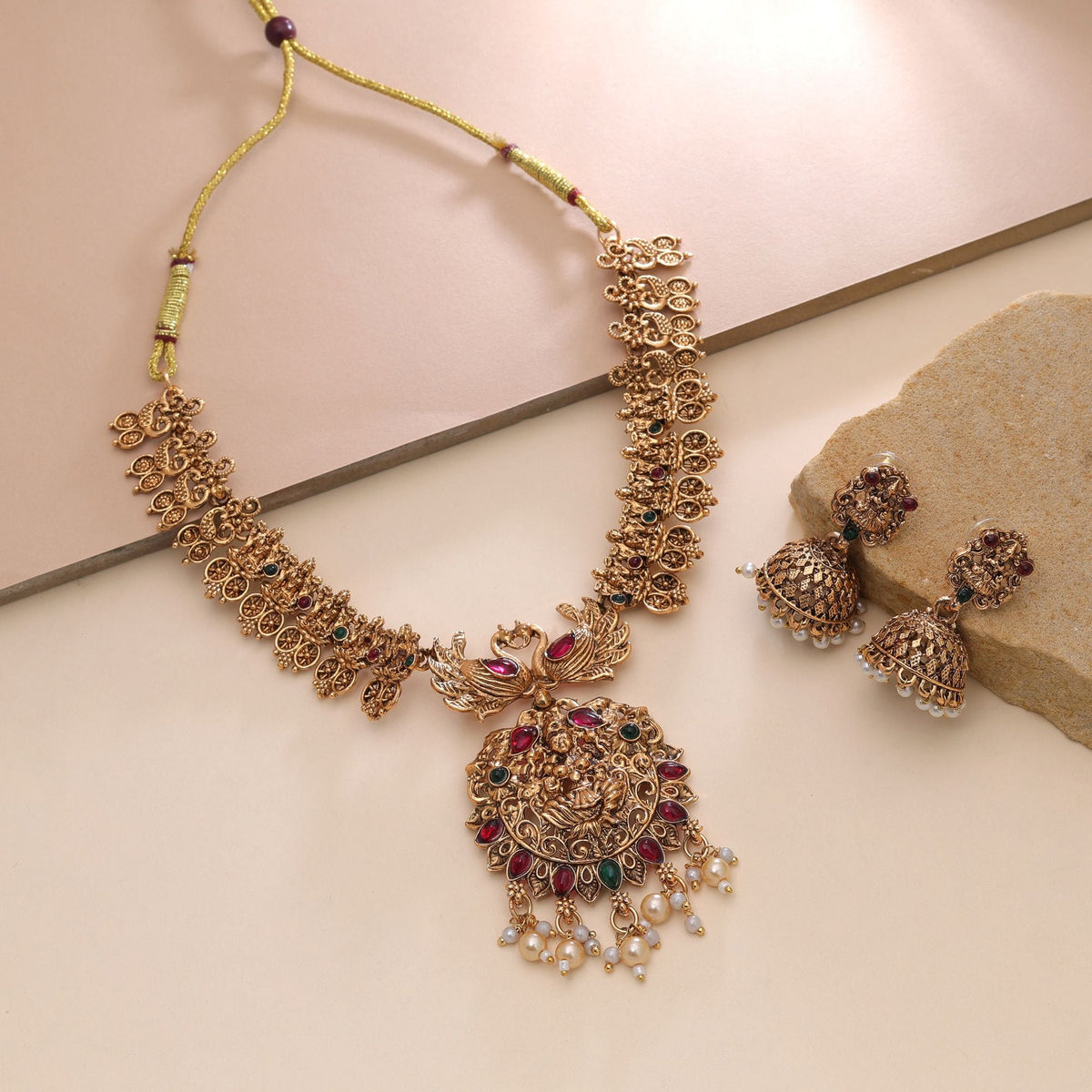 Color_Gold