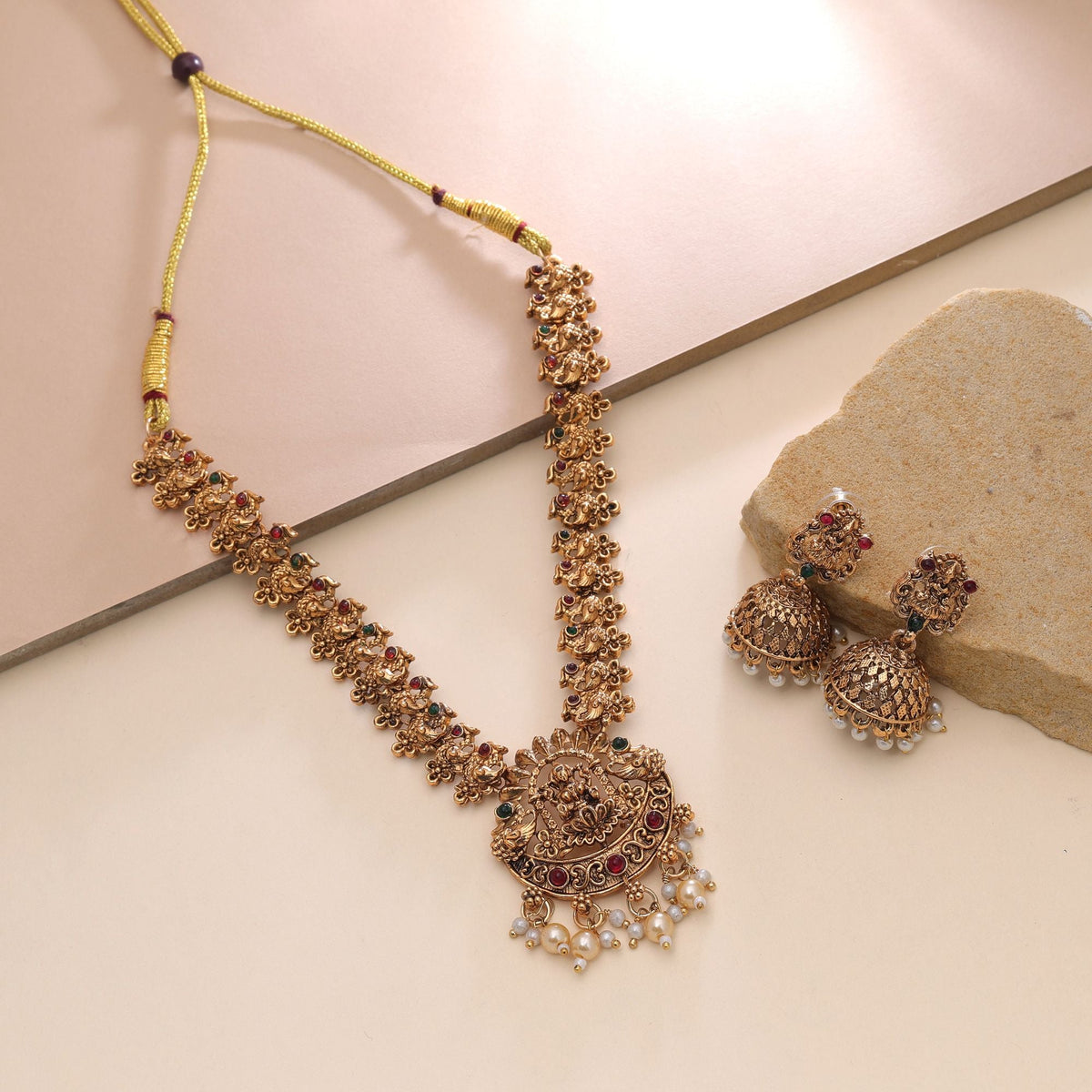 Color_Gold
