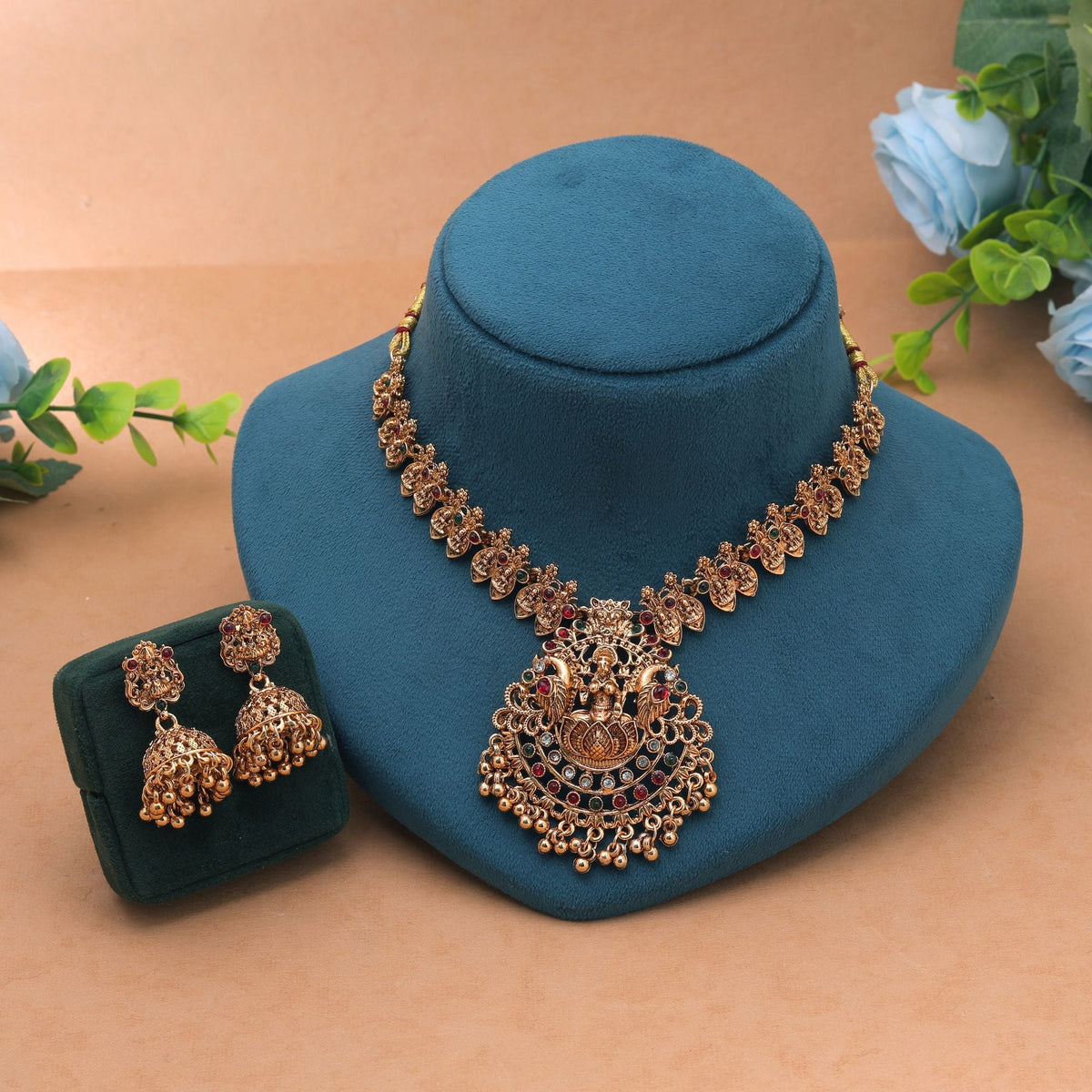 Color_Gold