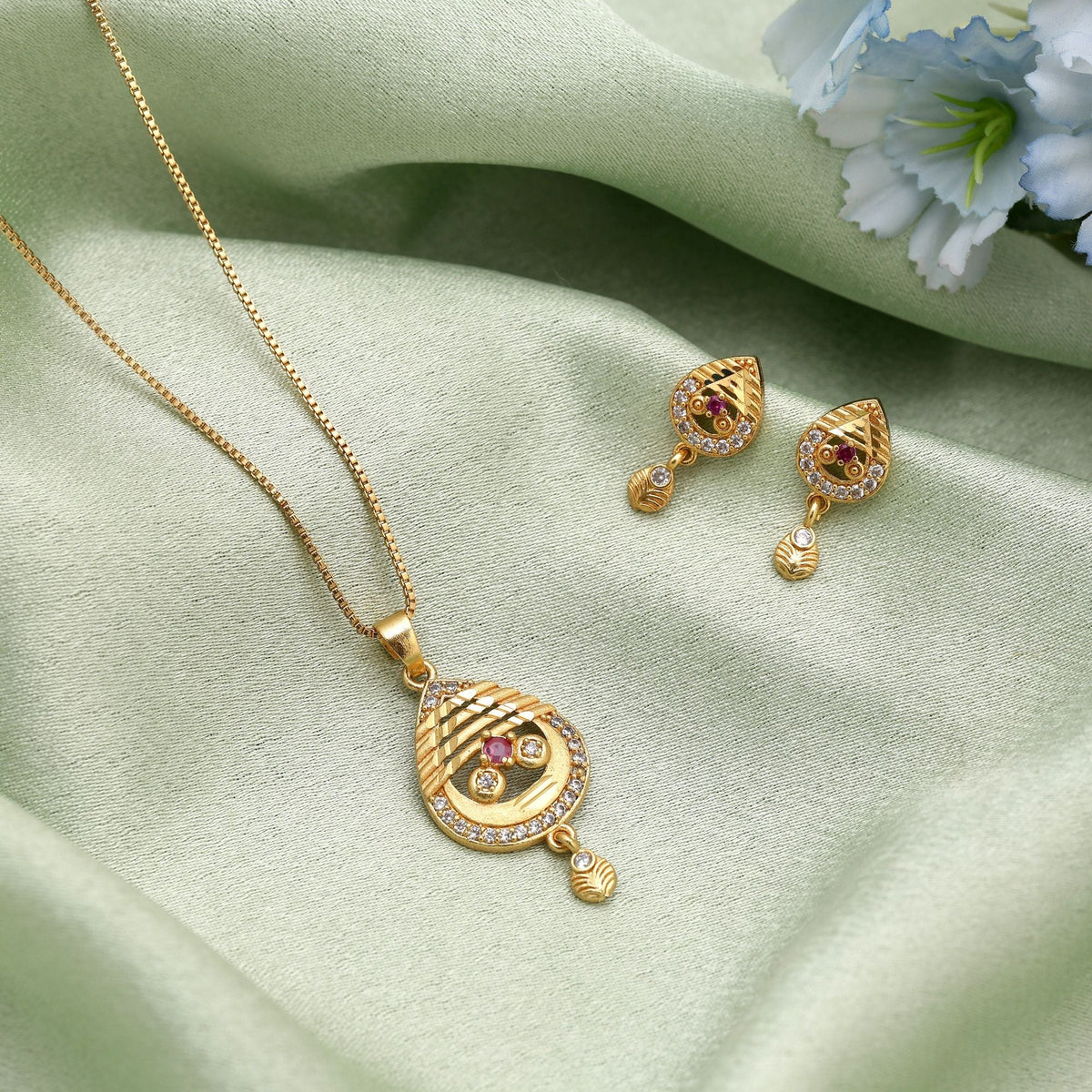 Color_Gold