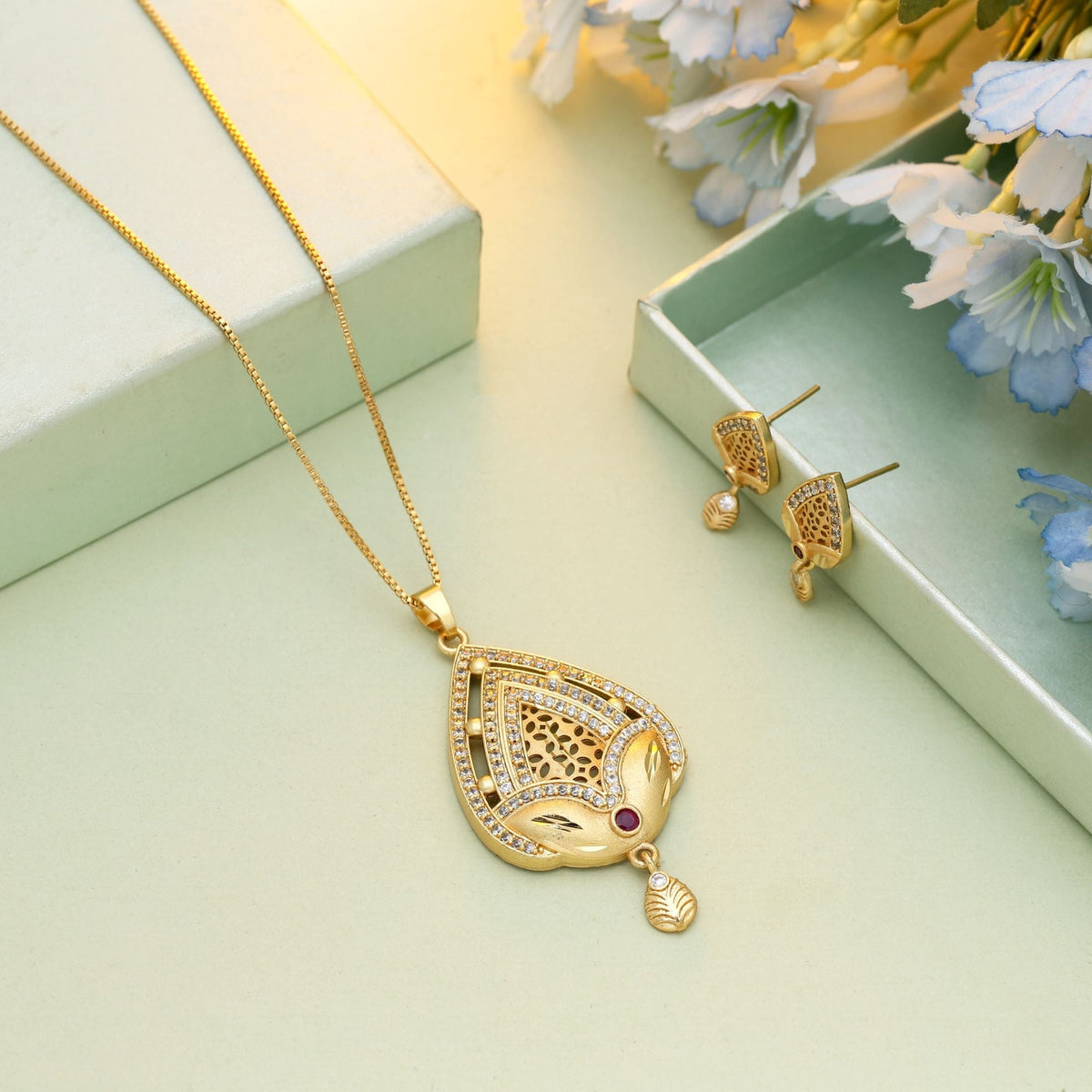 Color_Gold