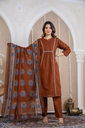Color_Brown