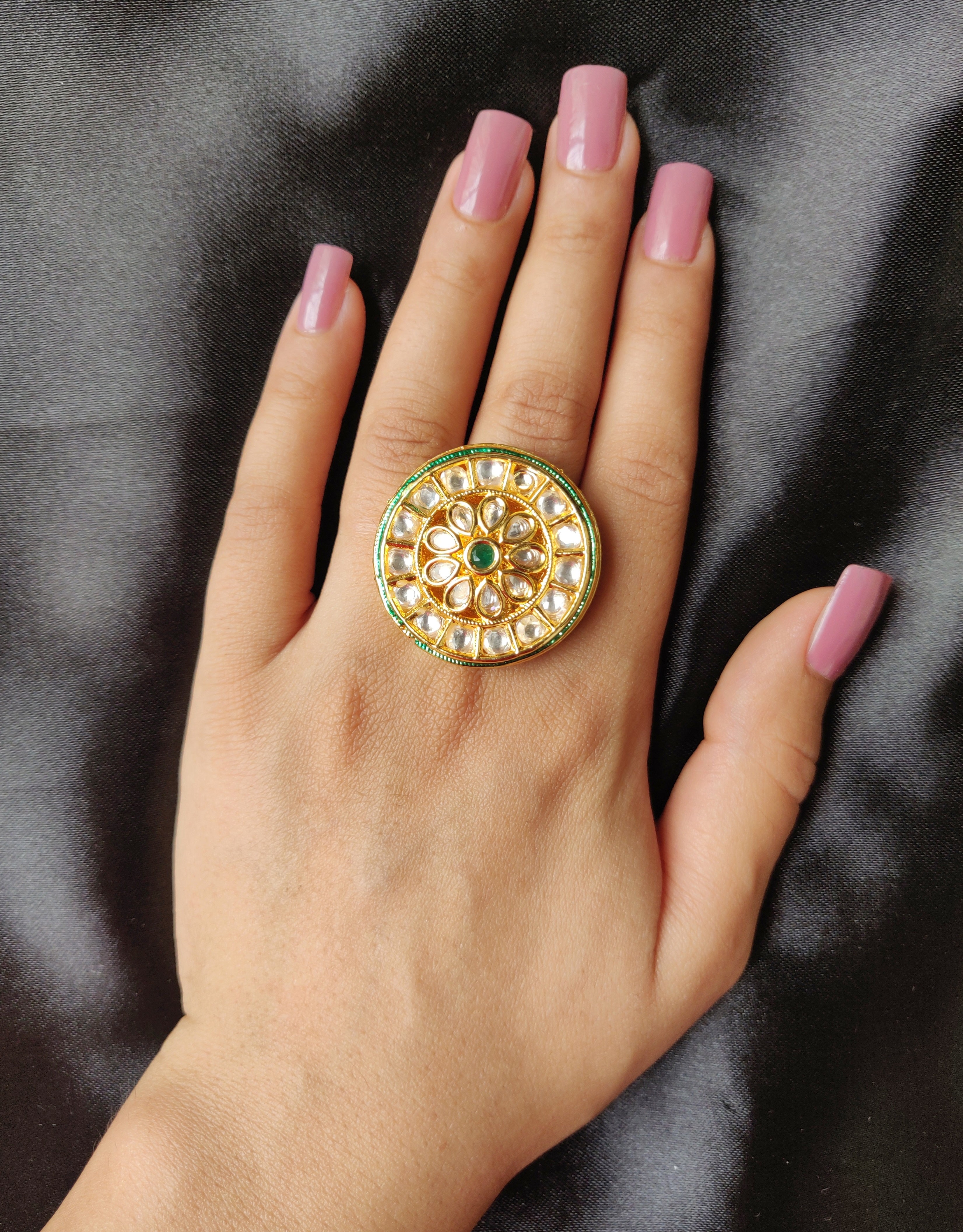 Color_Gold