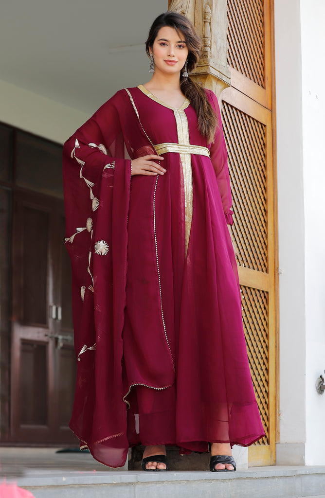 Women's Violet Kurta And Dupatta With Gota Patti Detailing