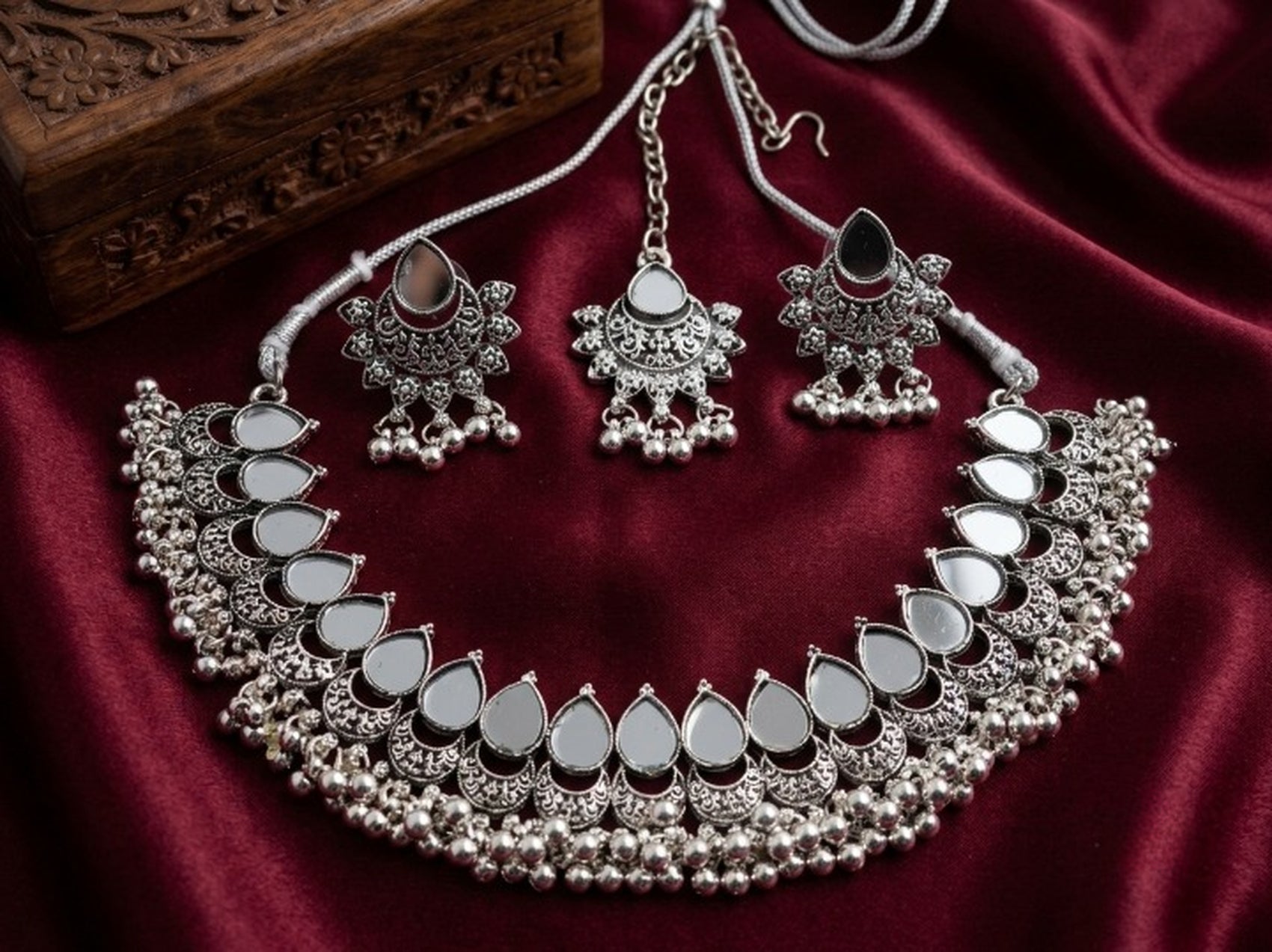 Color_Silver