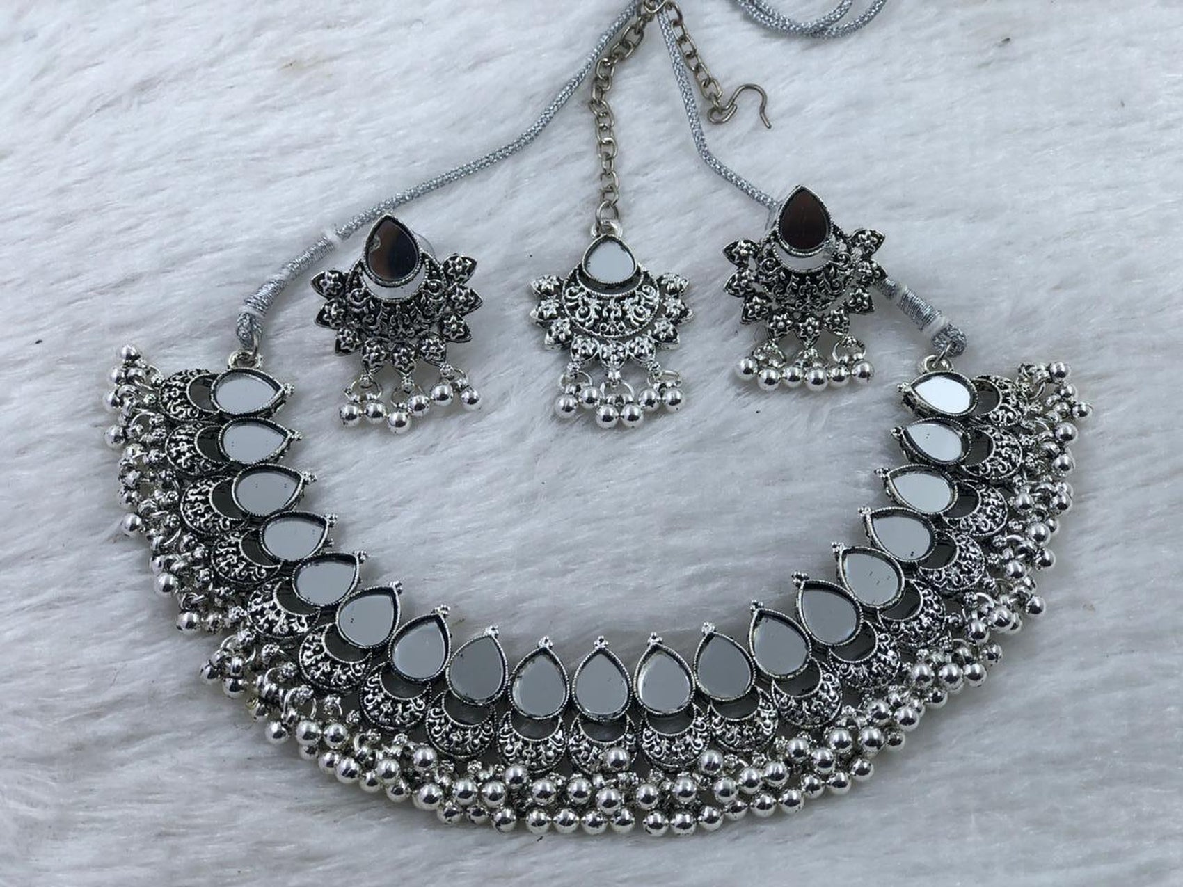 Color_Silver