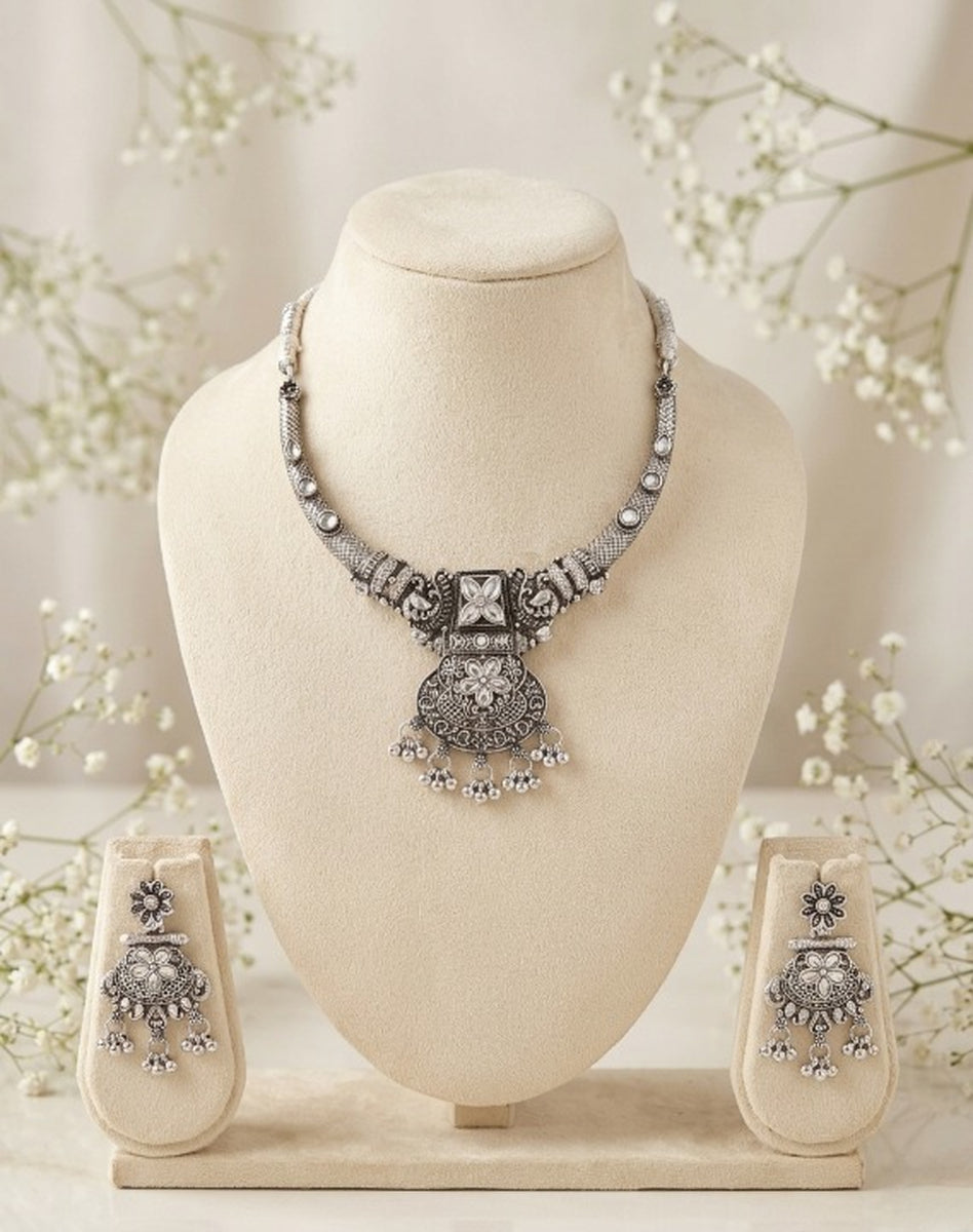 Color_Silver
