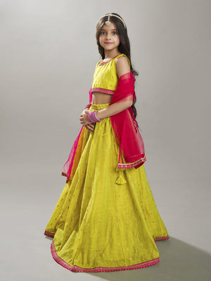 Color_yellow