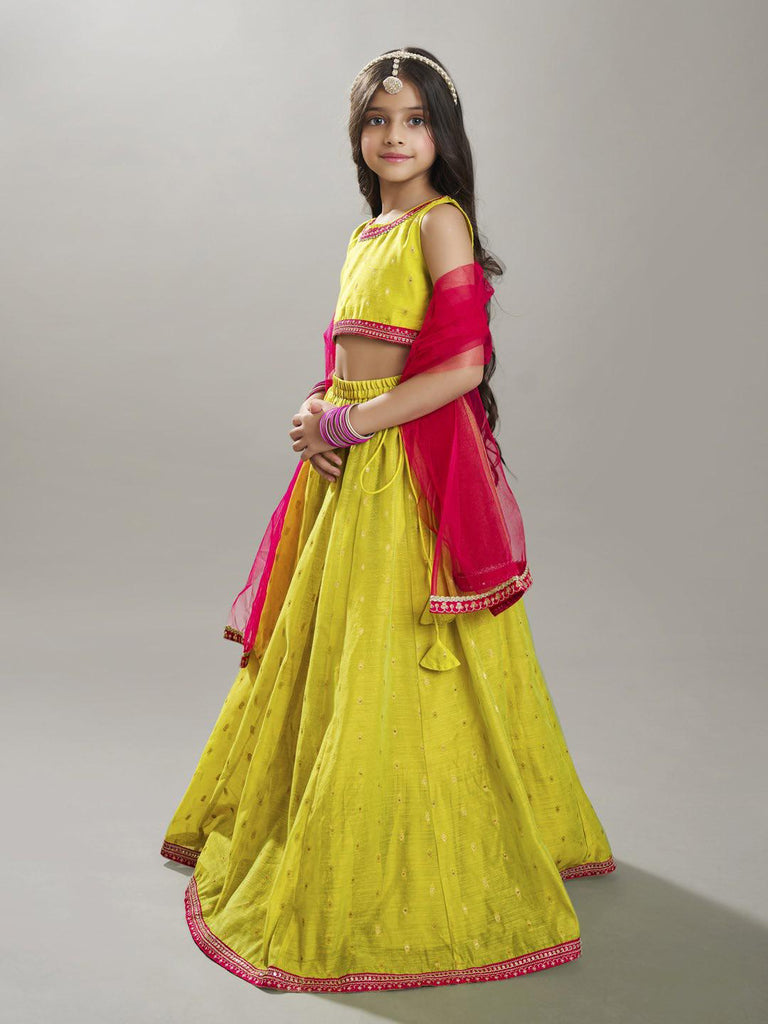 Color_yellow