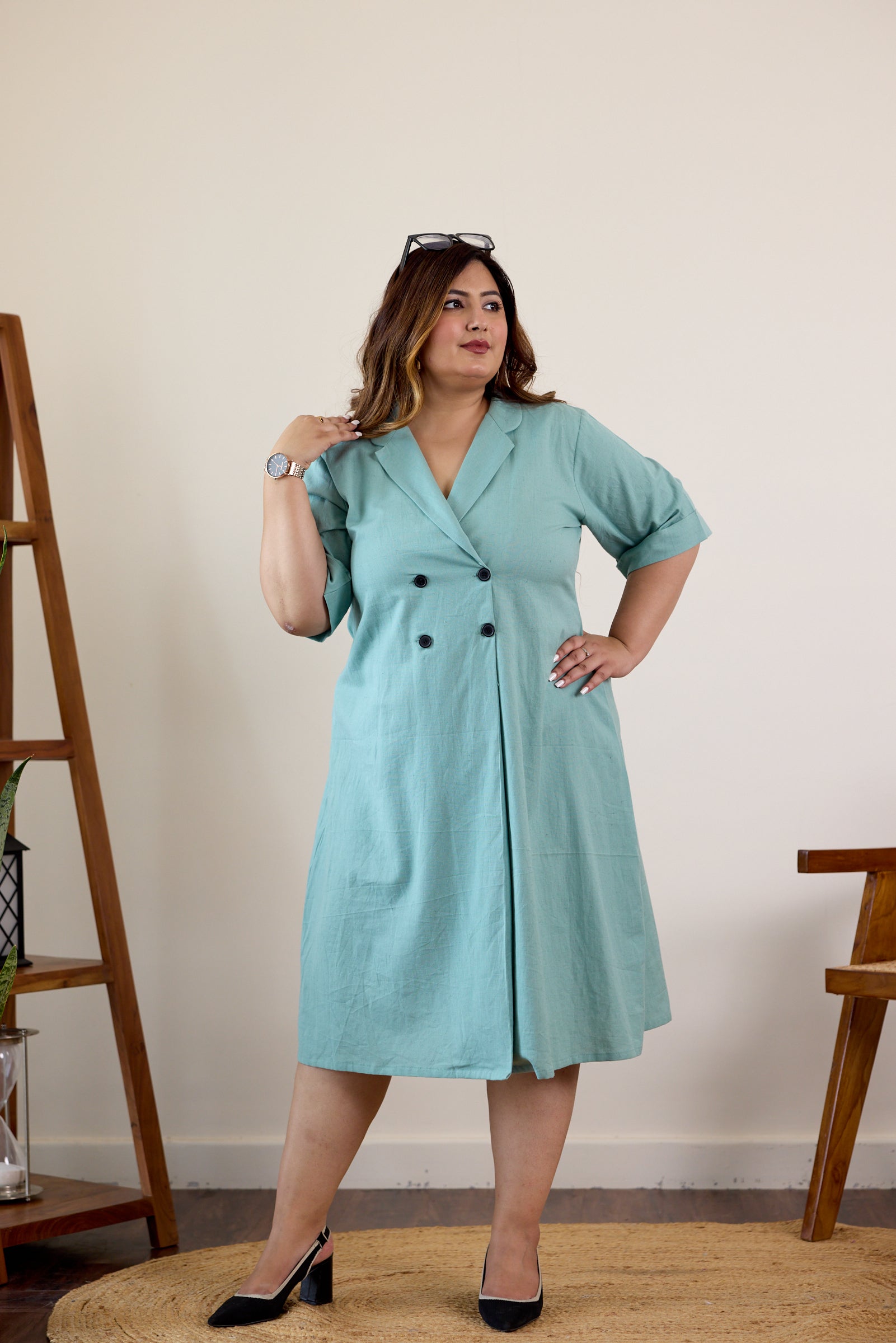 Women's Dusty Green Button-Down Lapel Linen Jacket Dress - Nangalia Ruchira