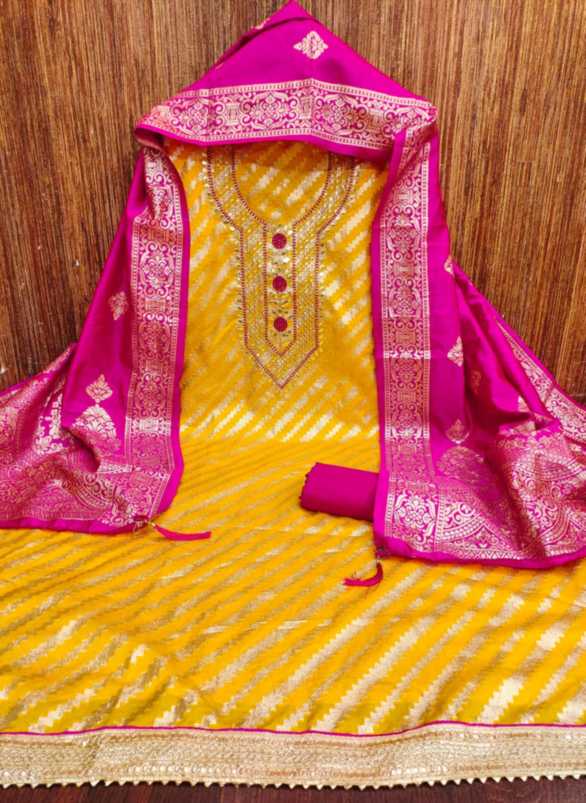 Color_Gold