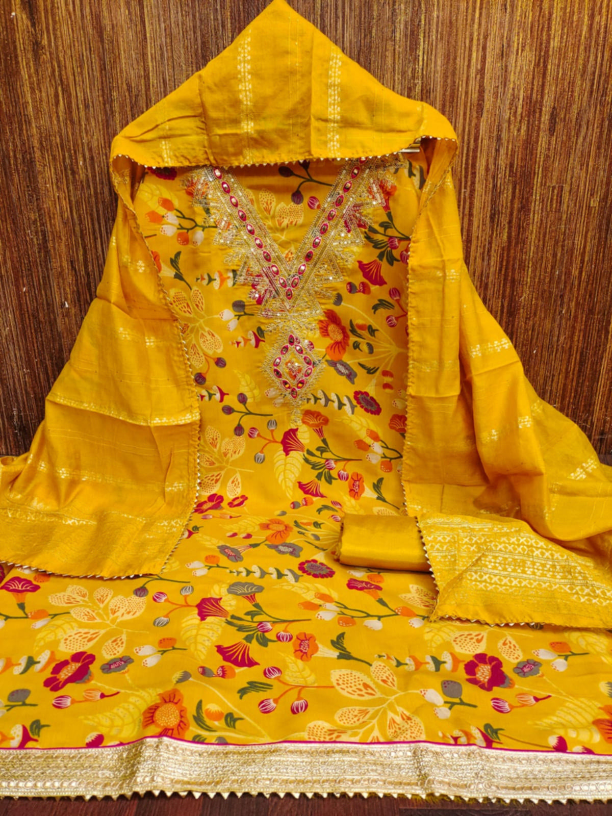 Color_Gold