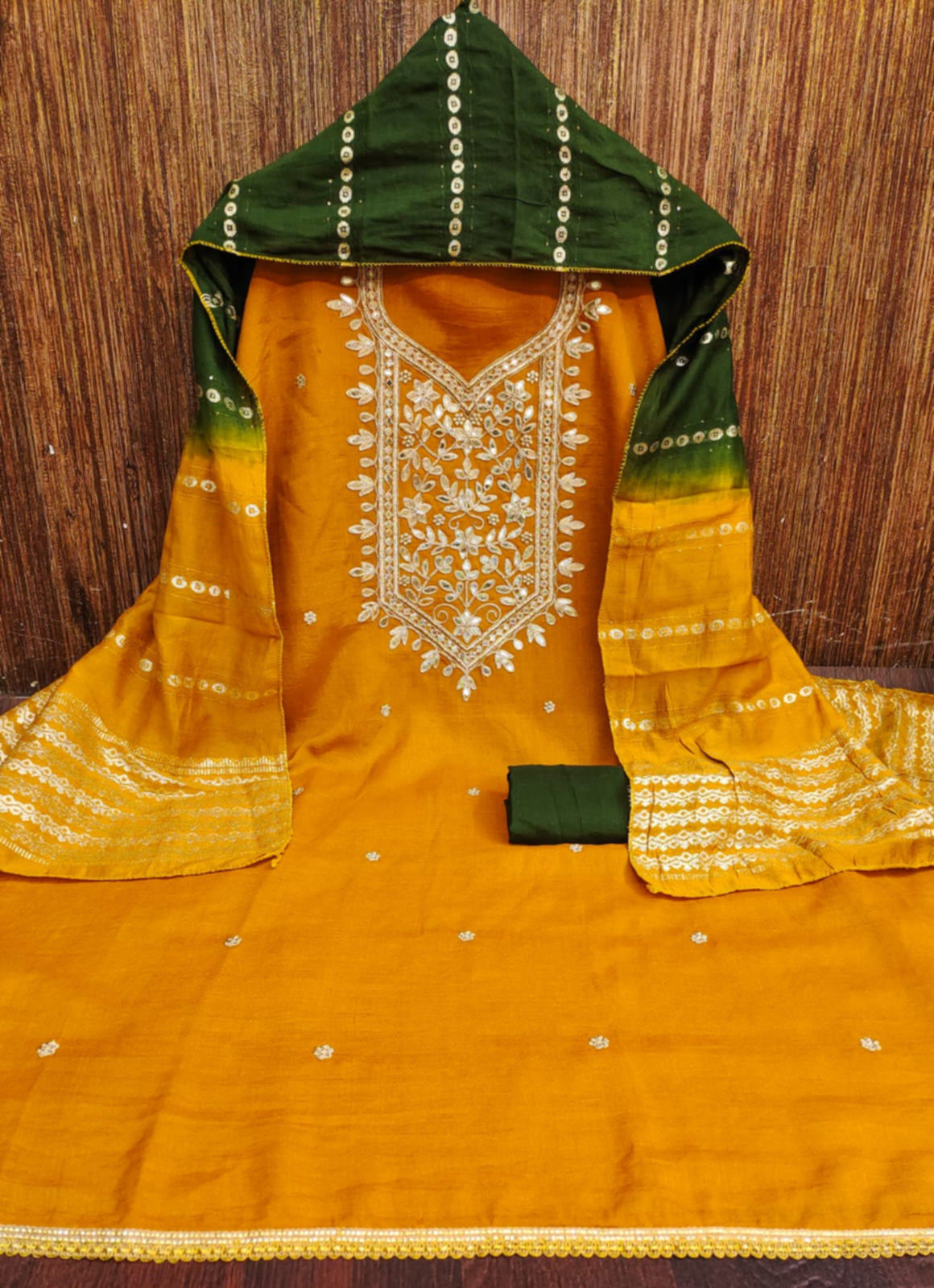 Color_Gold