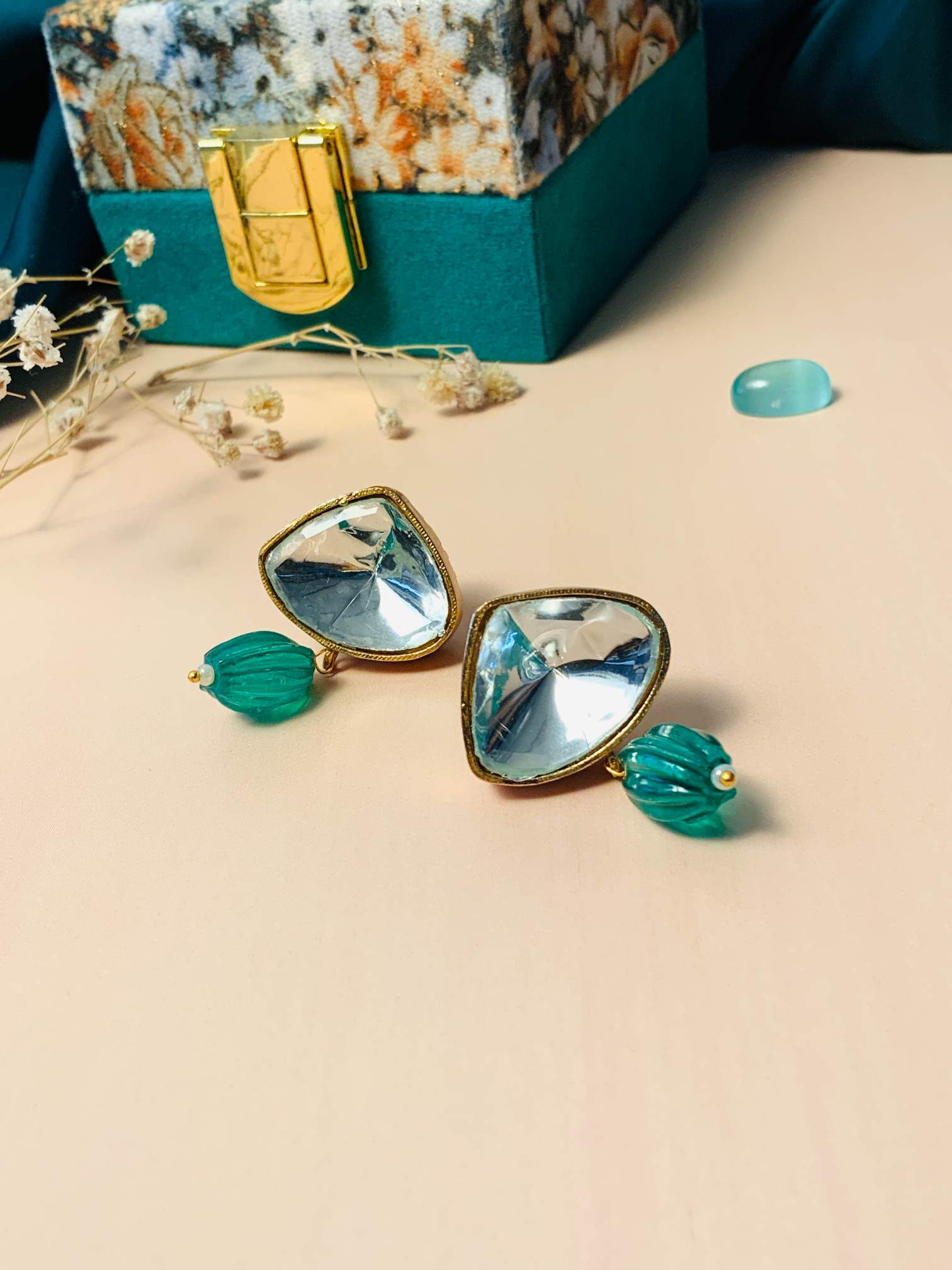 Color_Gold