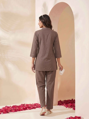 Color_Grey