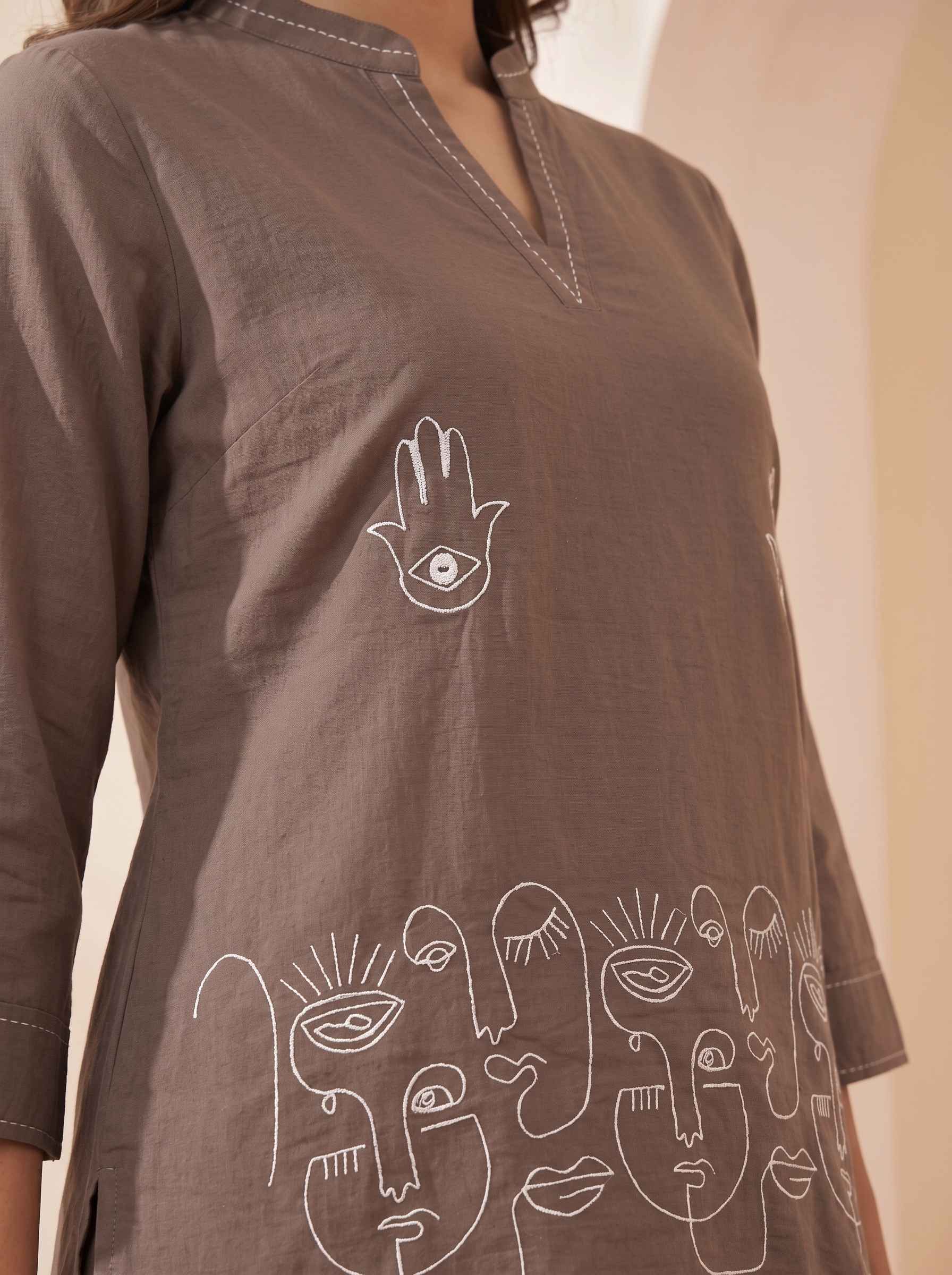 Color_Grey