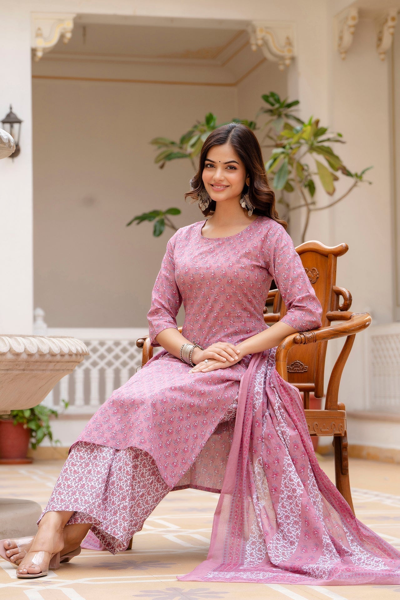 Women's Pink Floral Printed Pure Cotton Kurta & Palazzos With Dupatta - Taantav