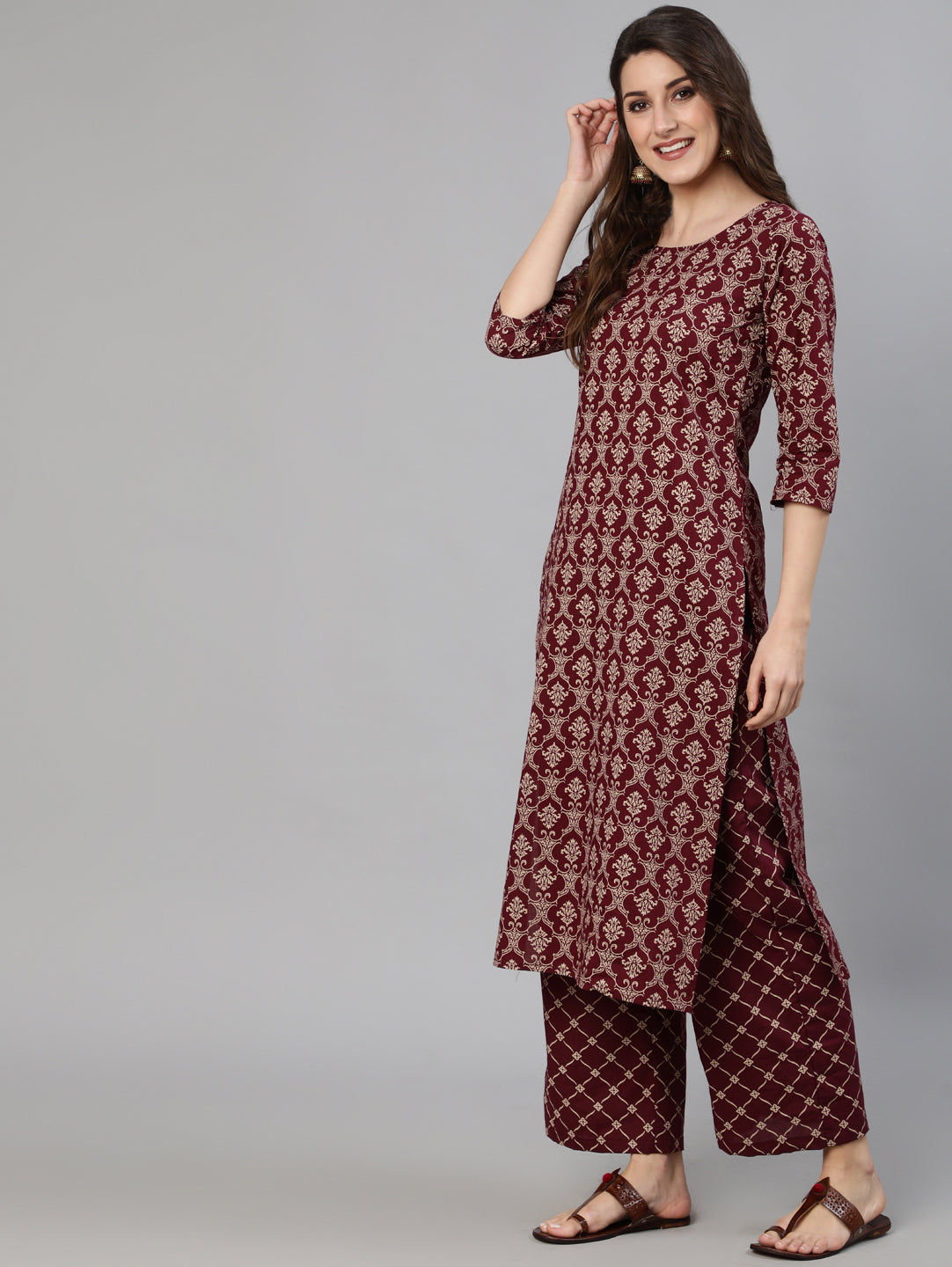 Color_Maroon