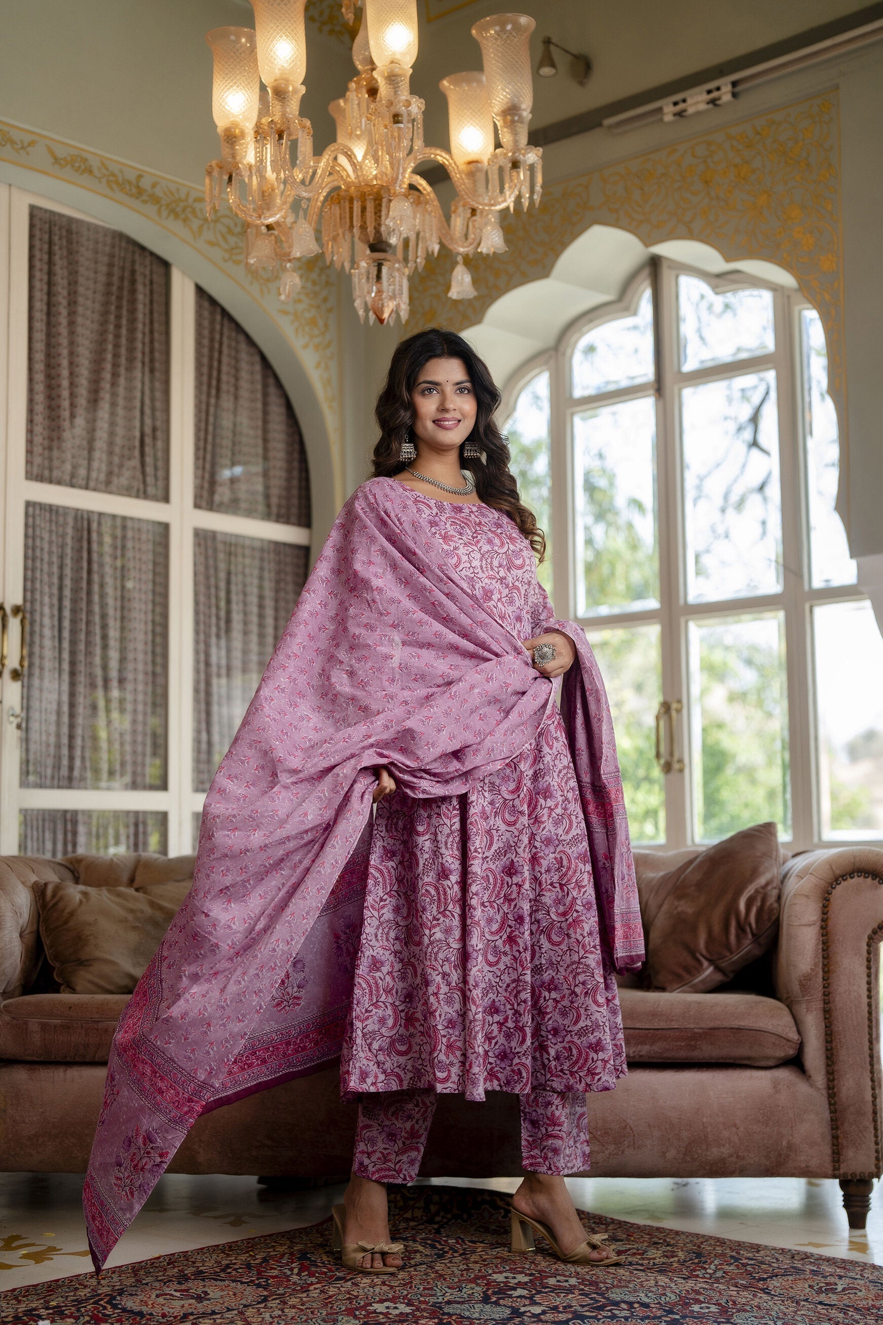 Women's Lavender Floral Printed Kurta With Trouser And Dupatta - Taantav