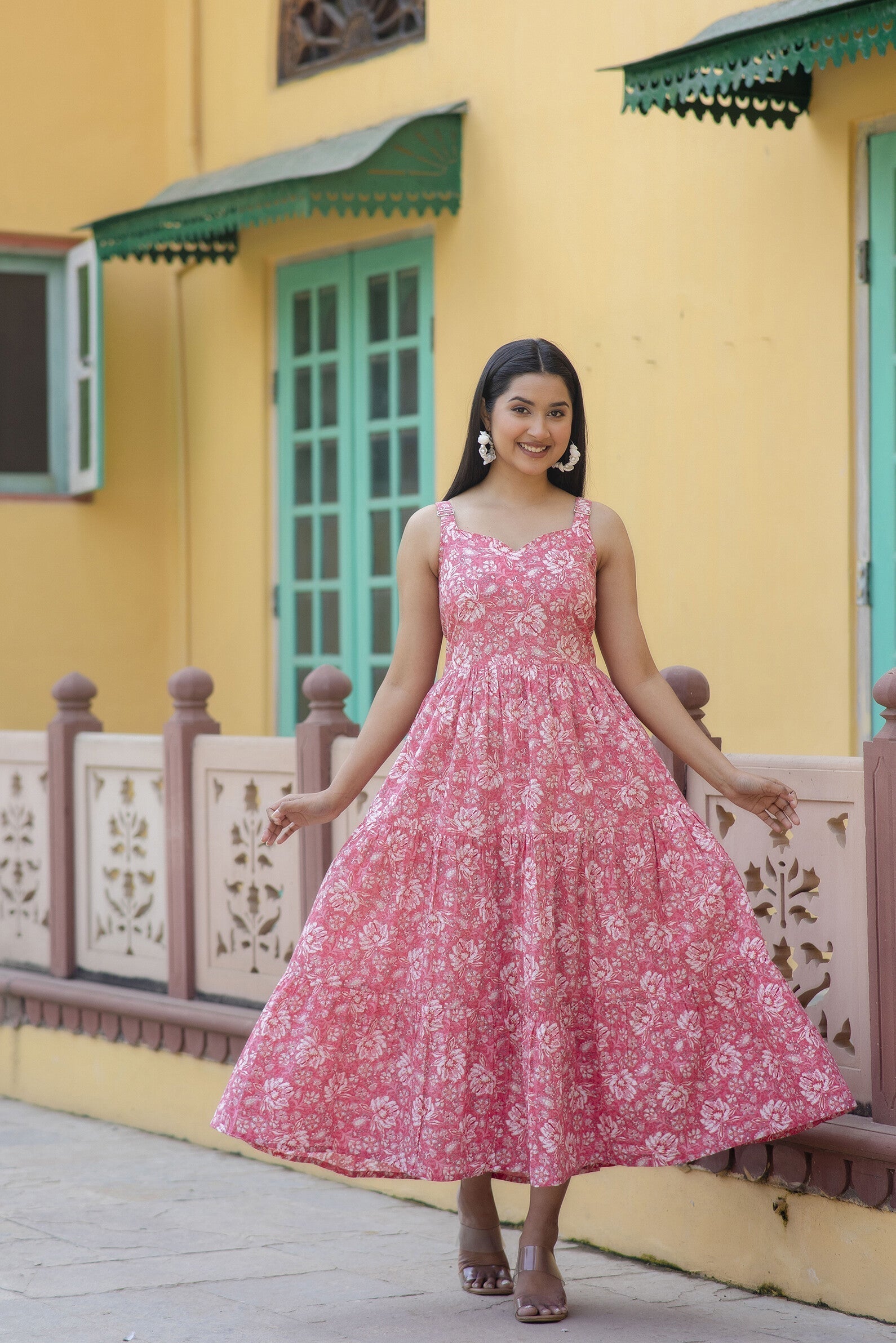 Women's Pink Floral Printed Sleeveless Flared Dress - Taantav