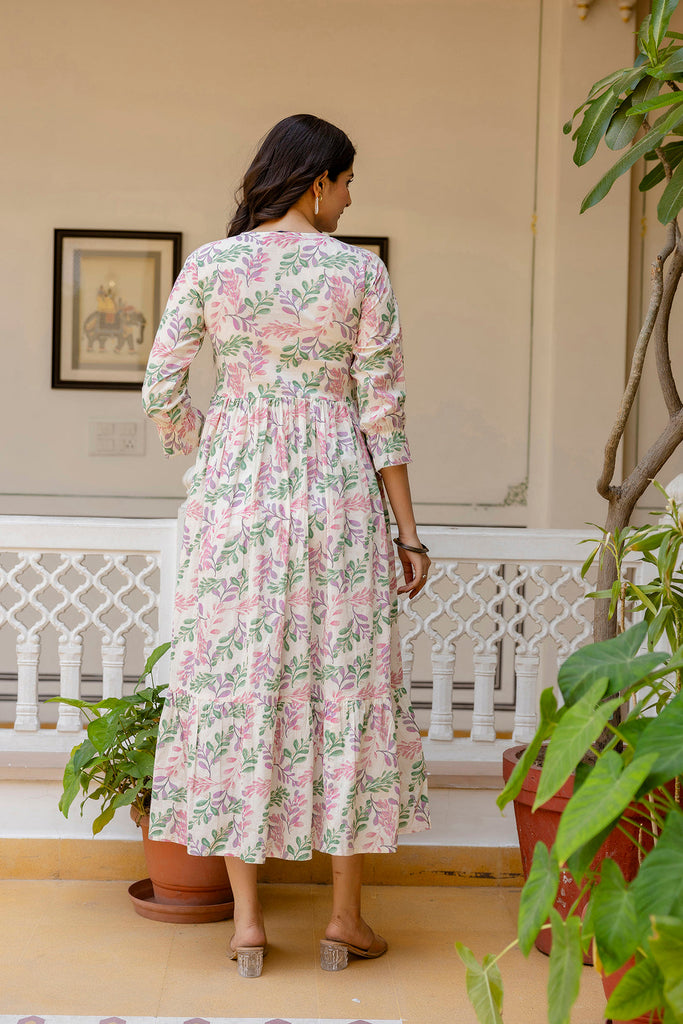 Women's Off-White Floral Printed Flared Dress With Three quarter Sleeves