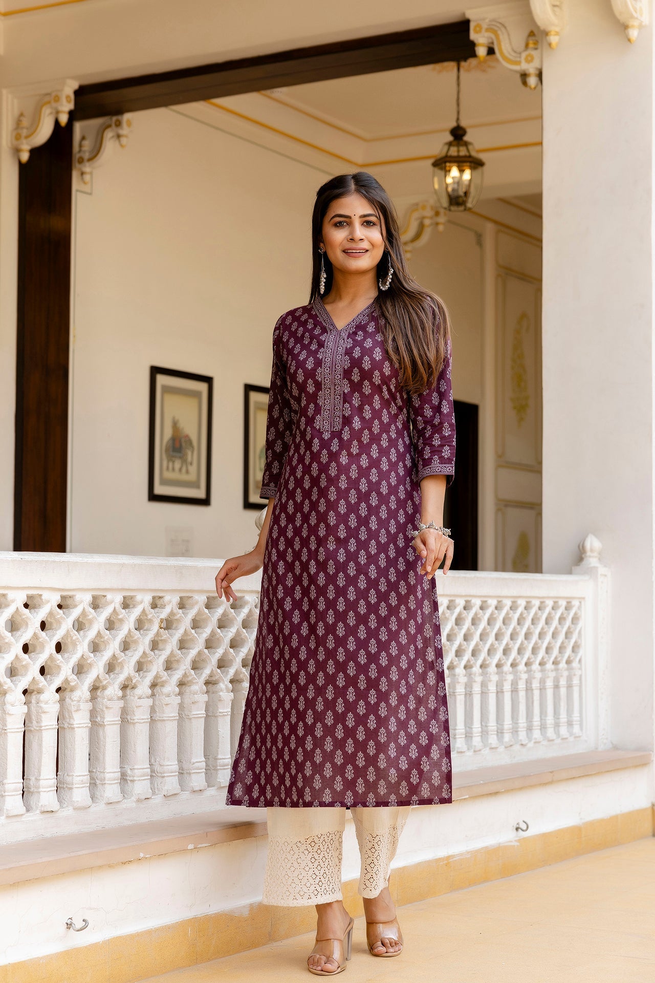 Women's Burgundy Printed Straight Kurta with Three Quarter Sleeves - Taantav