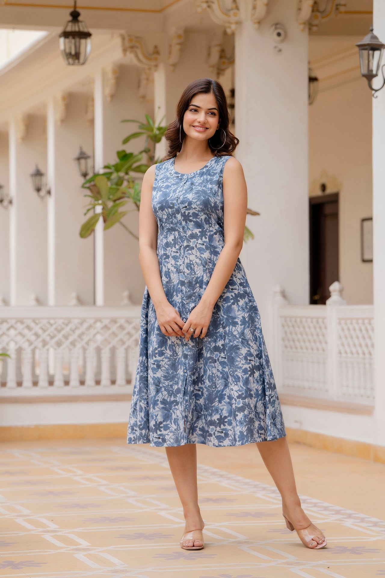 Women's Blue Printed Flared Dress - Taantav