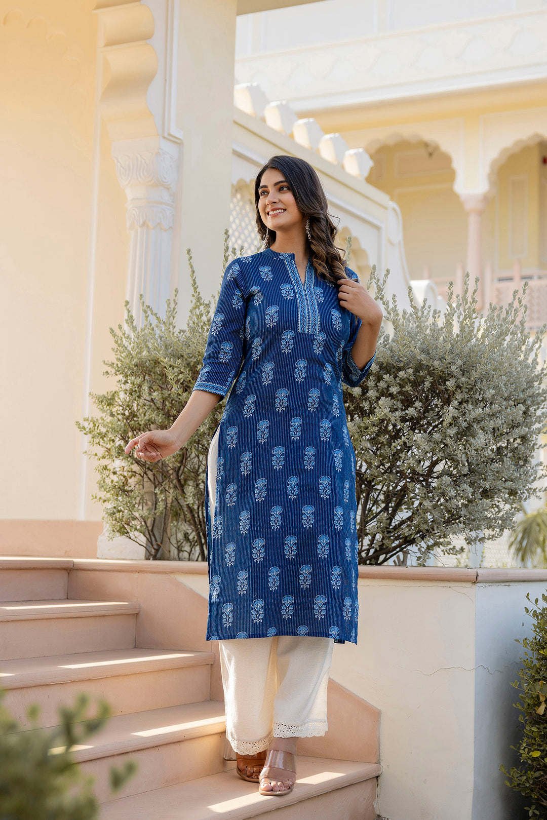 Women's Navy Blue Printed Straight Kurta with Three Quarter Sleeves - Taantav