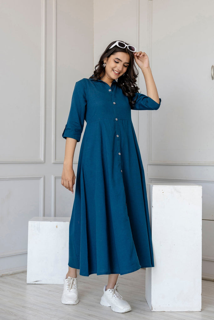 Women's Teal Solid Flared Dress With Three quarter Sleeves