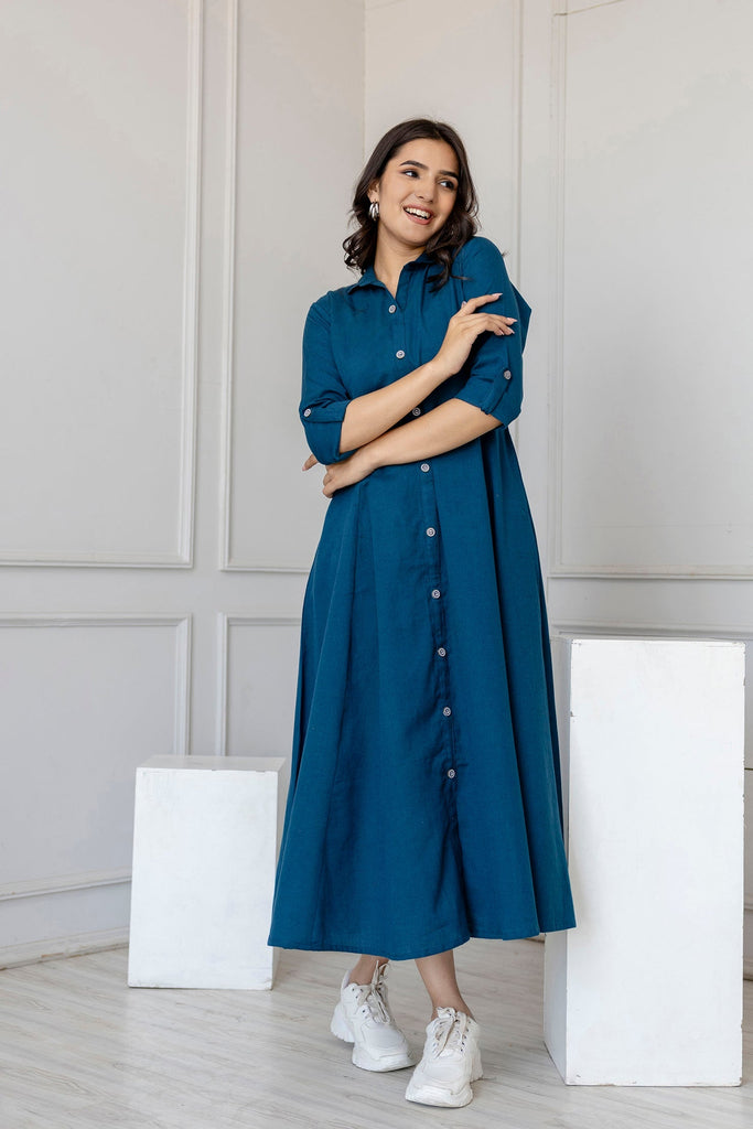 Women's Teal Solid Flared Dress With Three quarter Sleeves