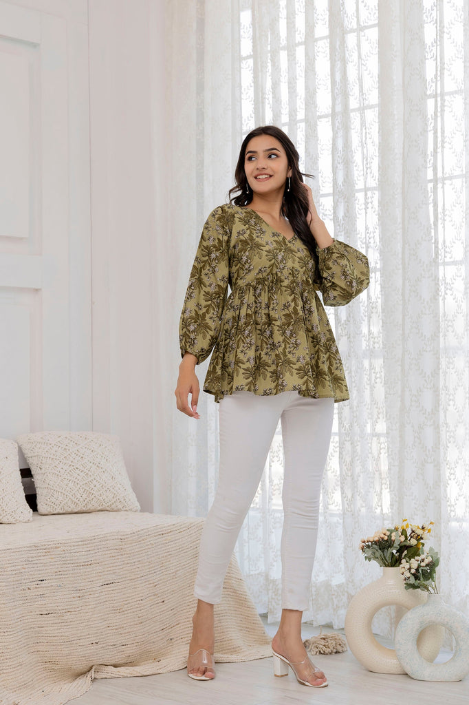 Women's Green Printed V-Neck Peplum Tunic