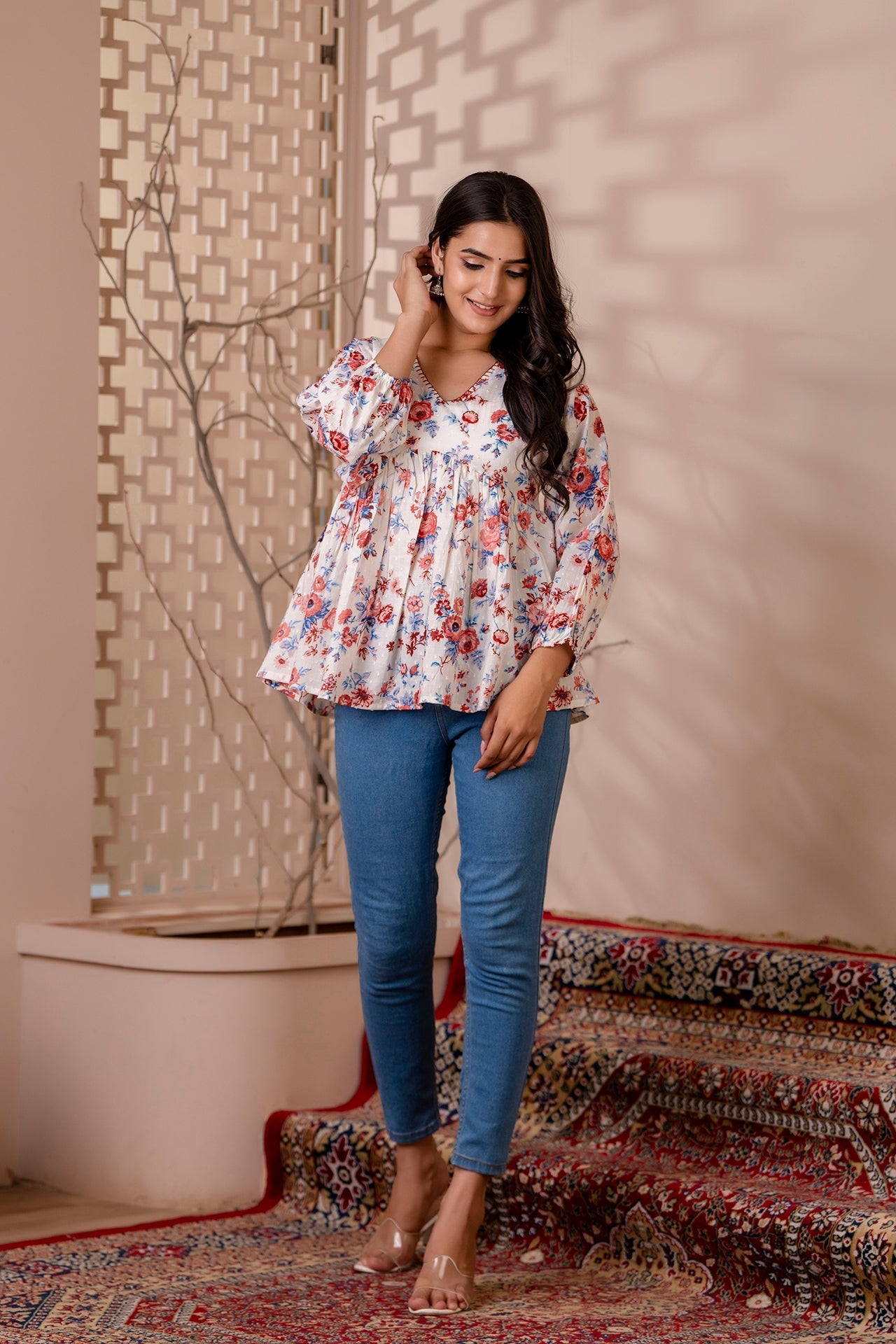 Women's White Floral Printed V-Neck Peplum Tunic - Taantav